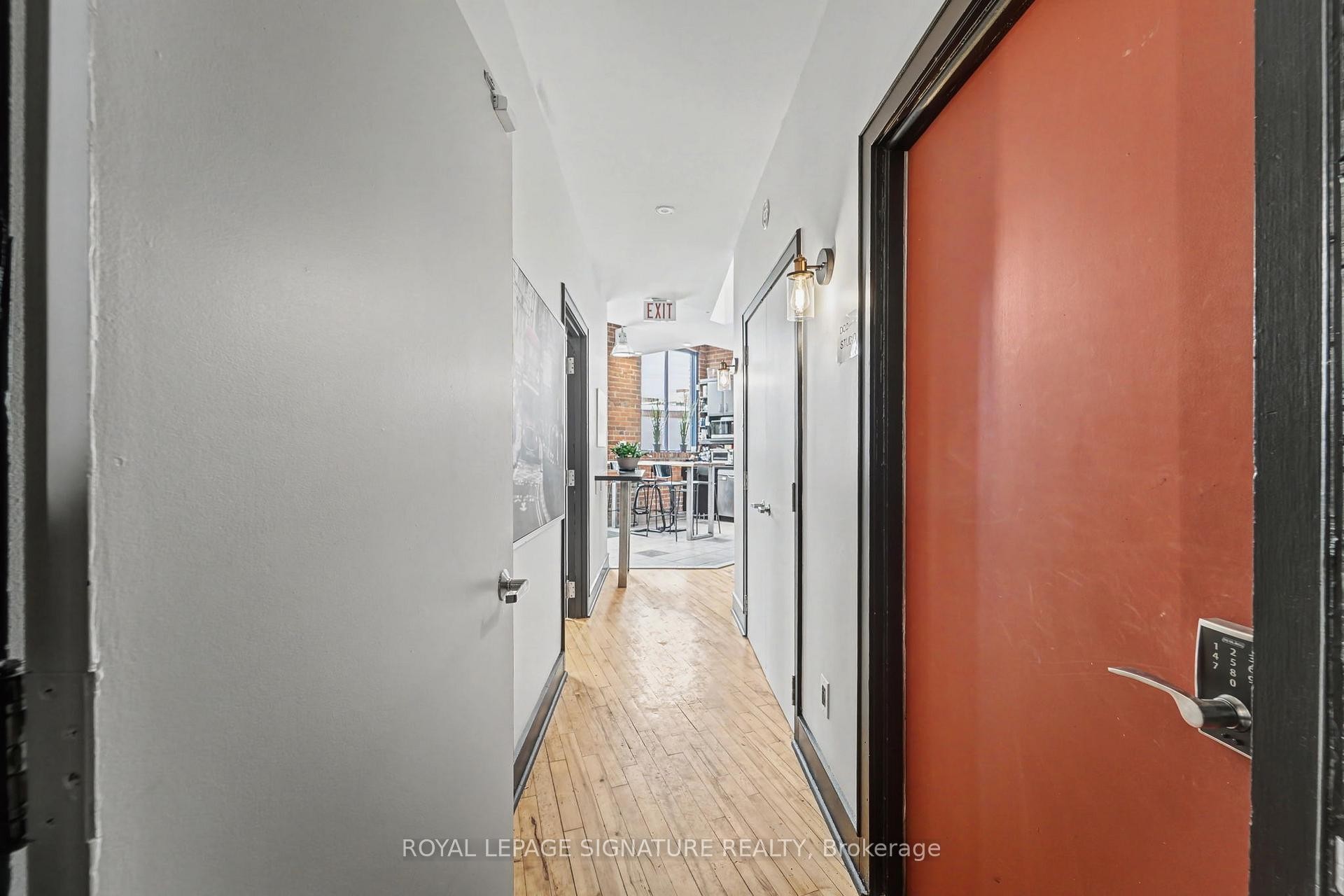 









259


Danforth

Avenue, Office A,
Toronto,




ON
M4K 2X4

