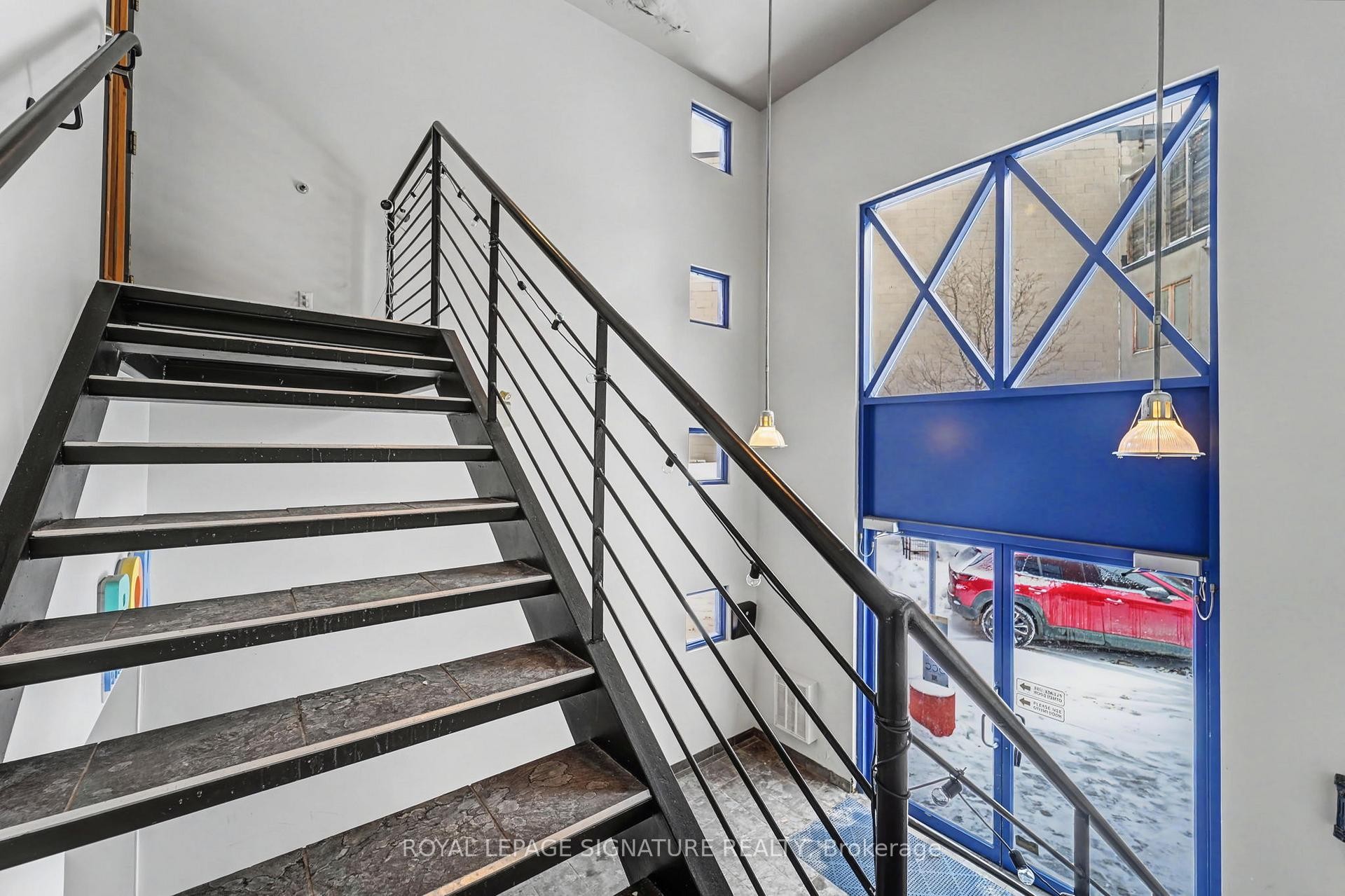 









259


Danforth

Avenue, Office A,
Toronto,




ON
M4K 2X4

