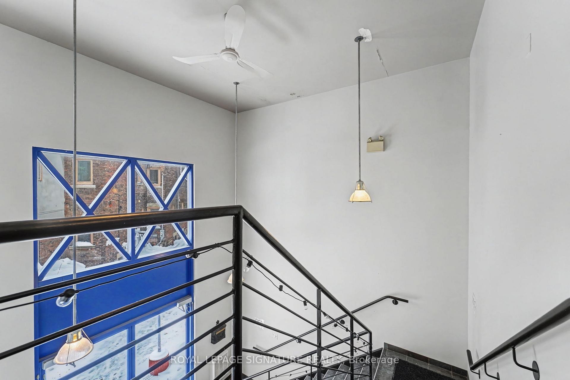 









259


Danforth

Avenue, Office A,
Toronto,




ON
M4K 2X4

