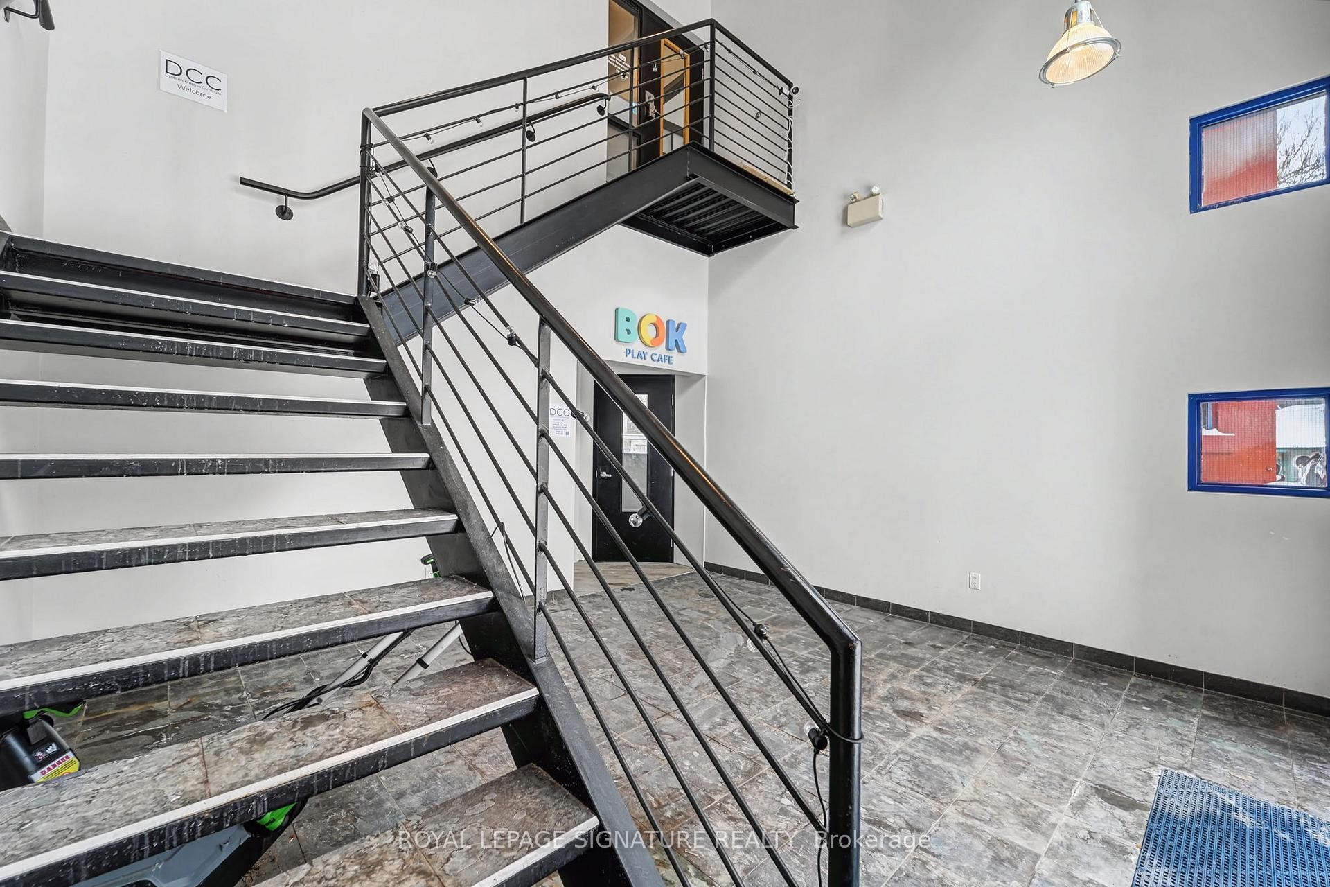 









259


Danforth

Avenue, Office A,
Toronto,




ON
M4K 2X4

