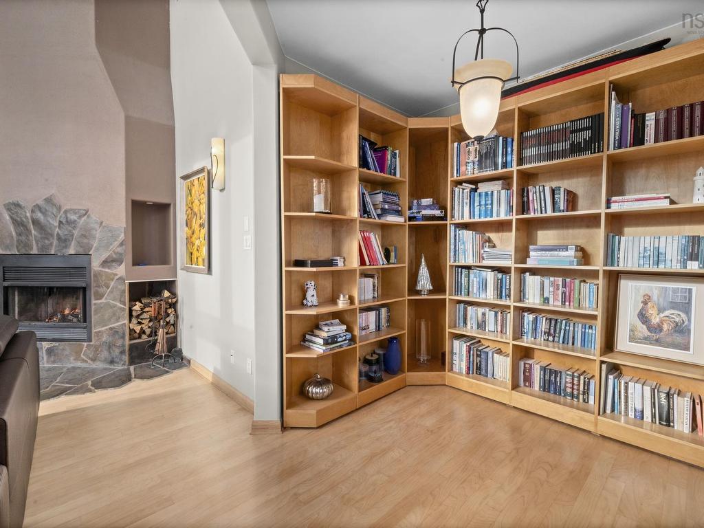 












3560 Purcells Cove Road

,
Fergusons Cove,




NS
B3V 1G3

