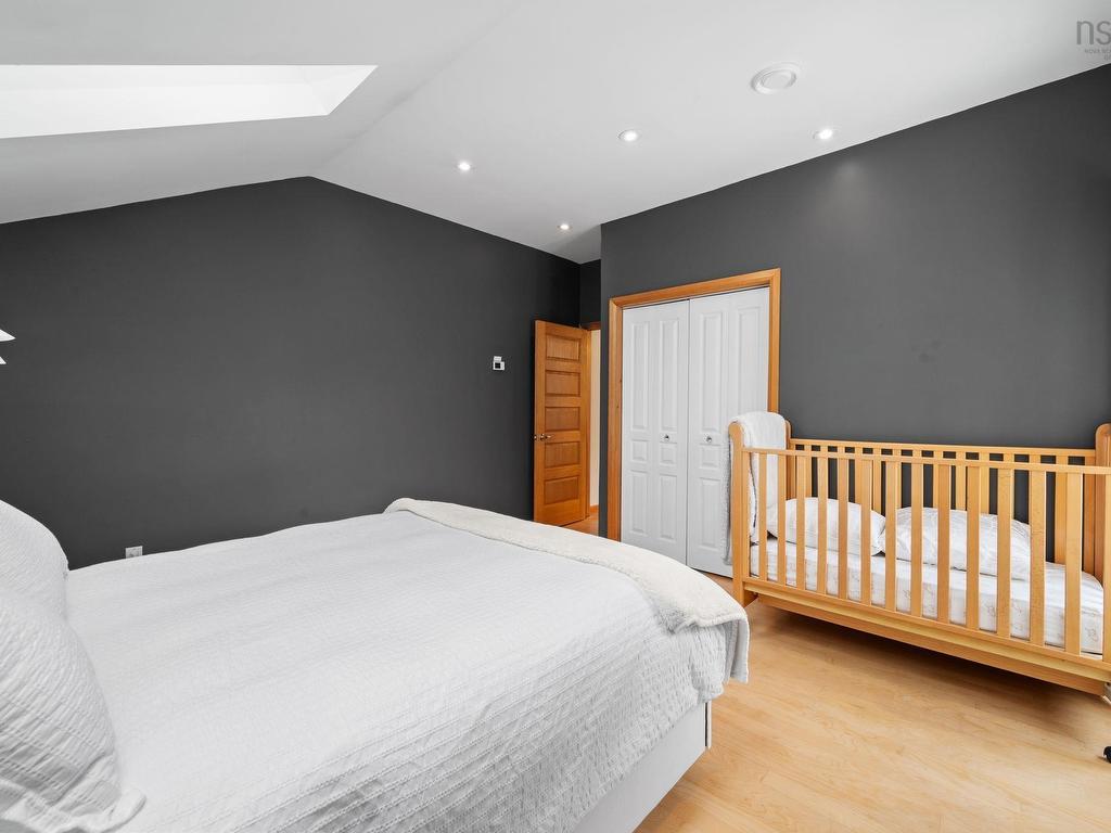 












3560 Purcells Cove Road

,
Fergusons Cove,




NS
B3V 1G3

