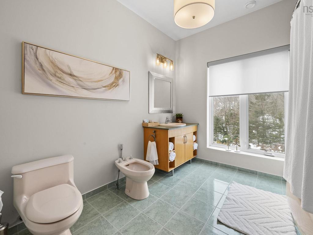 












3560 Purcells Cove Road

,
Fergusons Cove,




NS
B3V 1G3

