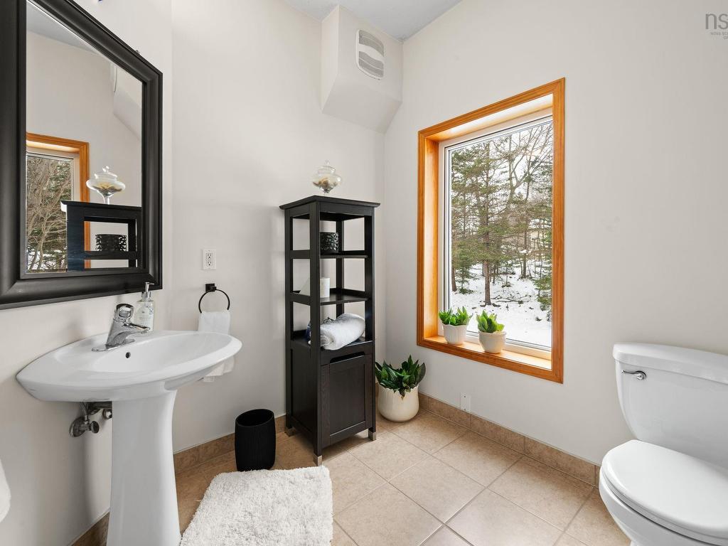 












3560 Purcells Cove Road

,
Fergusons Cove,




NS
B3V 1G3

