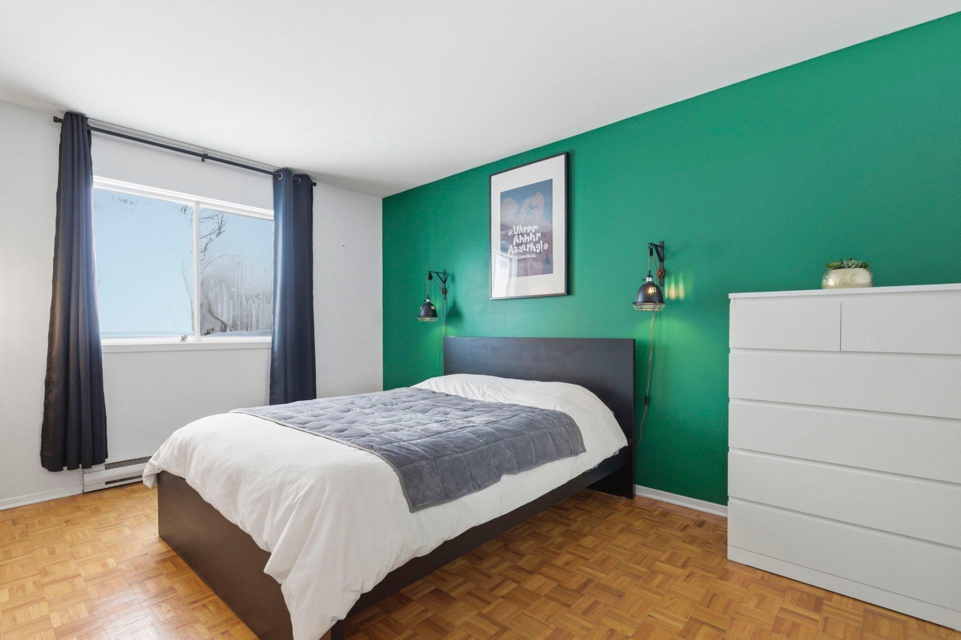 









142


Rue Lafrance O.

, 202,
Saint-Basile-le-Grand,




QC
J6N1P8

