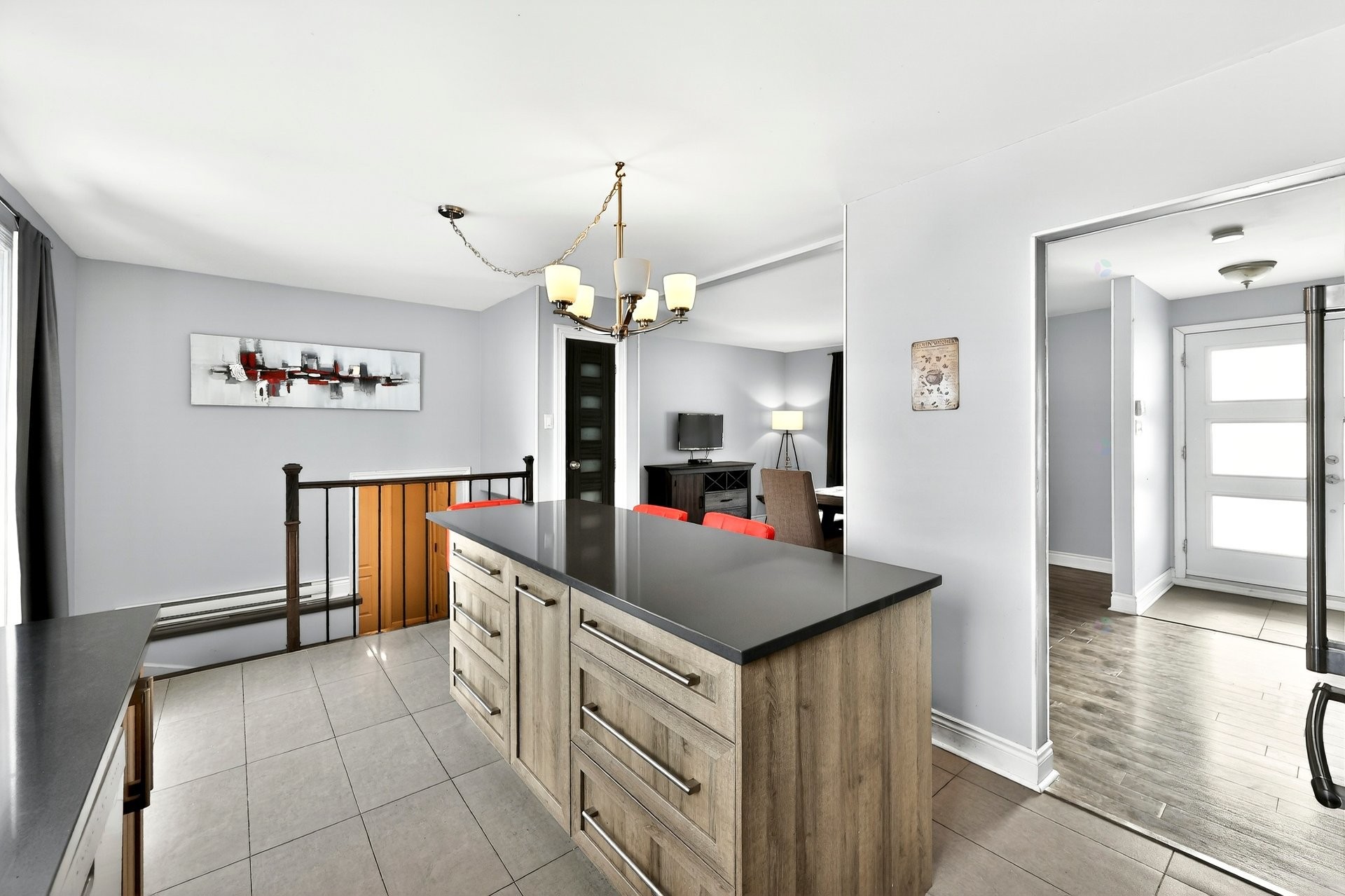 









147


Rue Leclerc

,
Sainte-Anne-des-Plaines,




QC
J5N2G7

