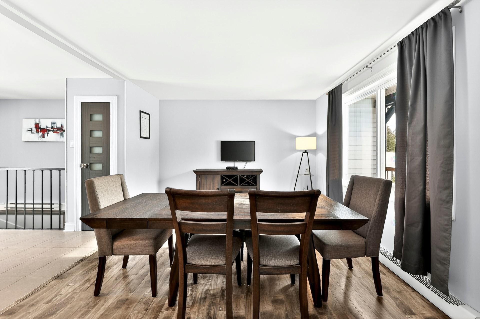 









147


Rue Leclerc

,
Sainte-Anne-des-Plaines,




QC
J5N2G7

