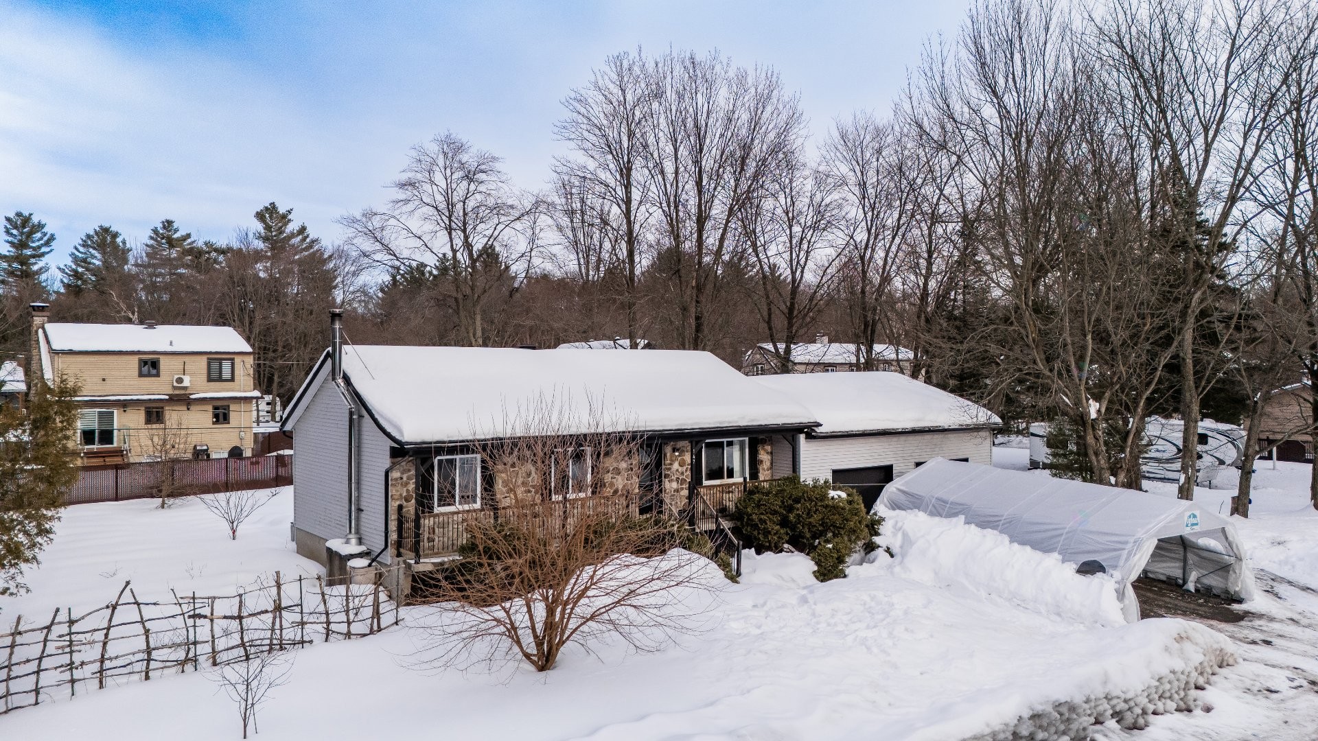 









147


Rue Leclerc

,
Sainte-Anne-des-Plaines,




QC
J5N2G7

