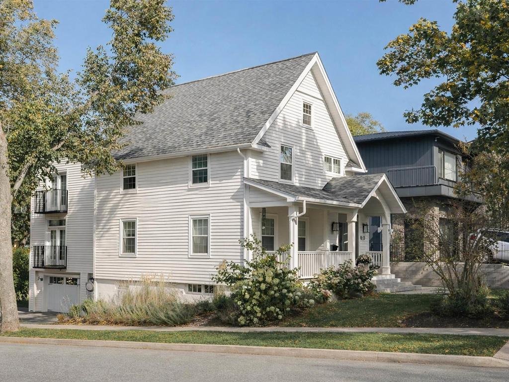 












6029 Inglis Street

,
Halifax,




NS
B3H 1K9

