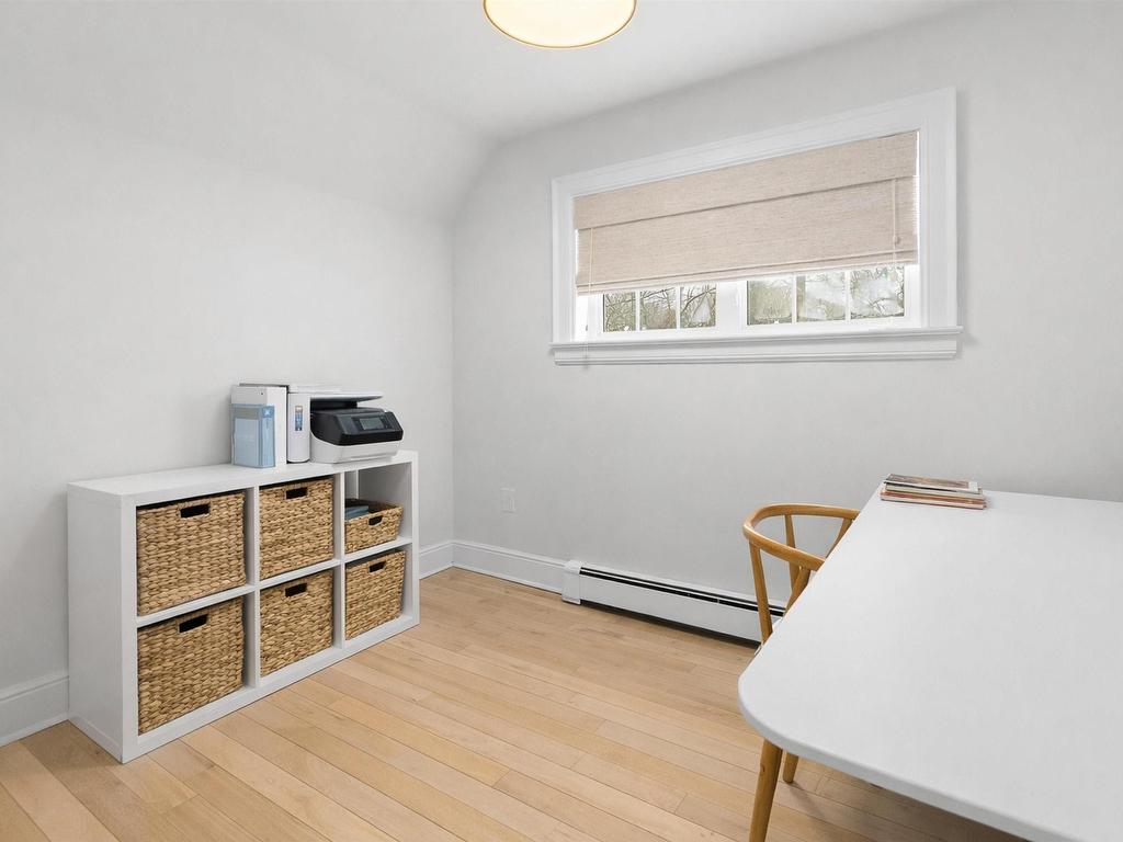 












6029 Inglis Street

,
Halifax,




NS
B3H 1K9

