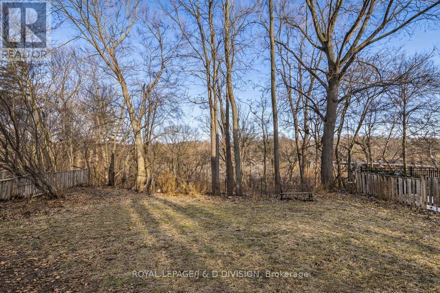 












64 HEATHDALE ROAD

,
Toronto,




Ontario
M6C1M8

