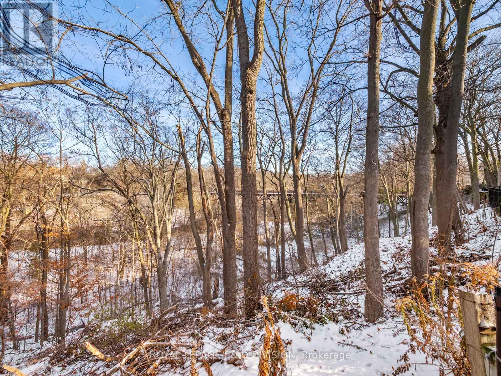 












64 HEATHDALE ROAD

,
Toronto,




Ontario
M6C1M8

