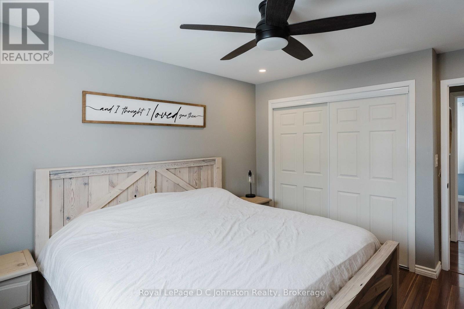 












33 ALICE STREET

,
South Bruce Peninsula,




Ontario
N0H1A0

