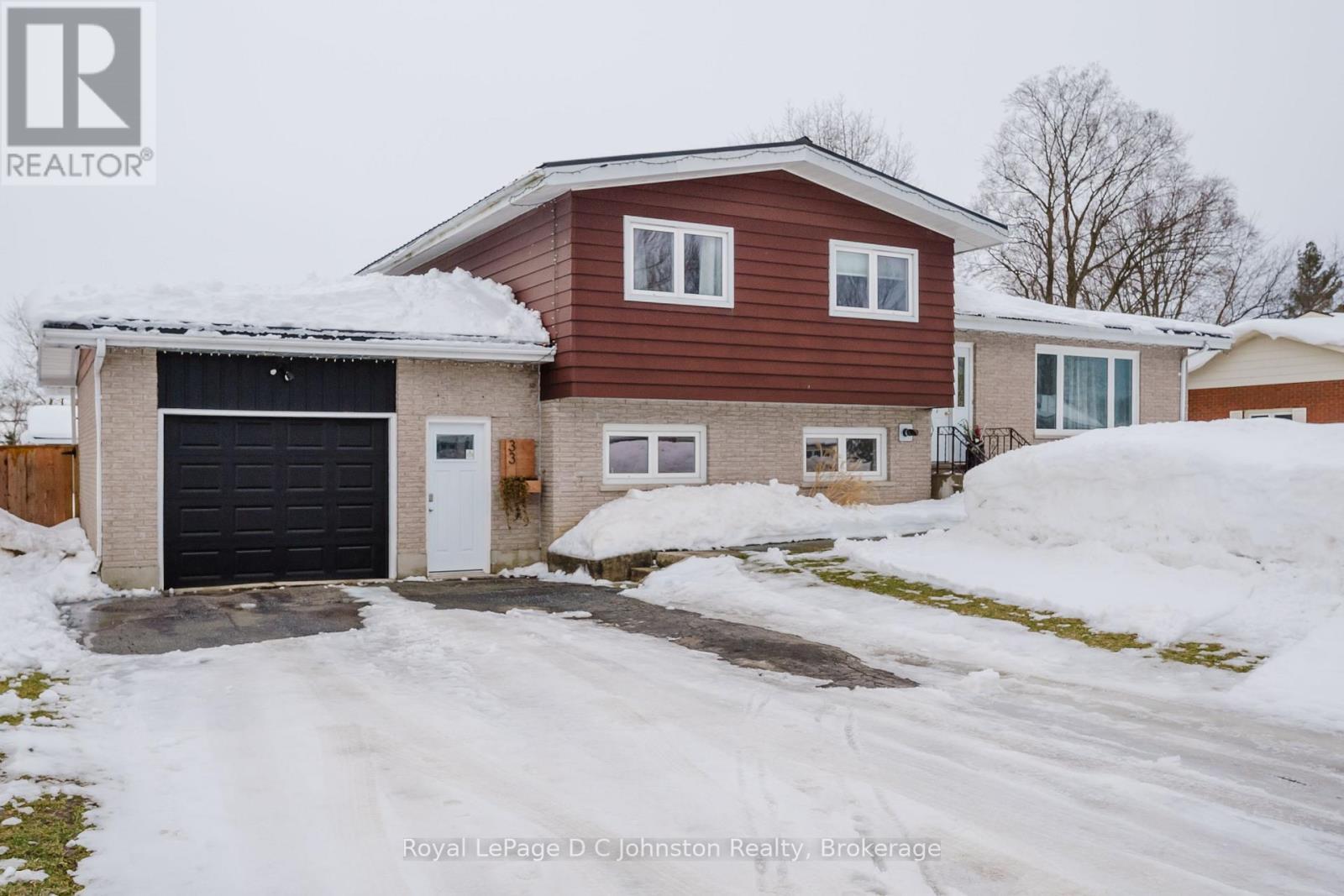 












33 ALICE STREET

,
South Bruce Peninsula,




Ontario
N0H1A0

