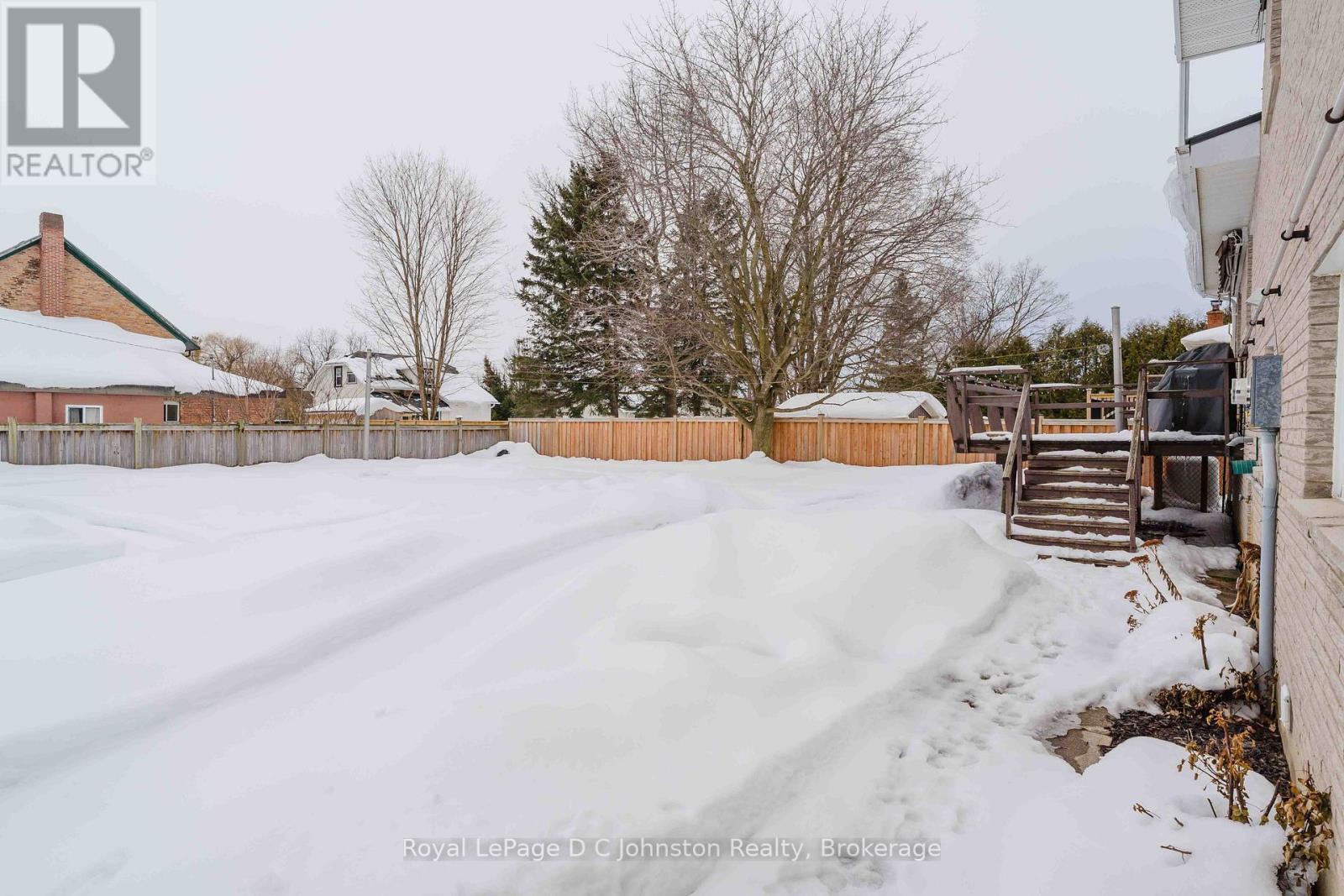 












33 ALICE STREET

,
South Bruce Peninsula,




Ontario
N0H1A0

