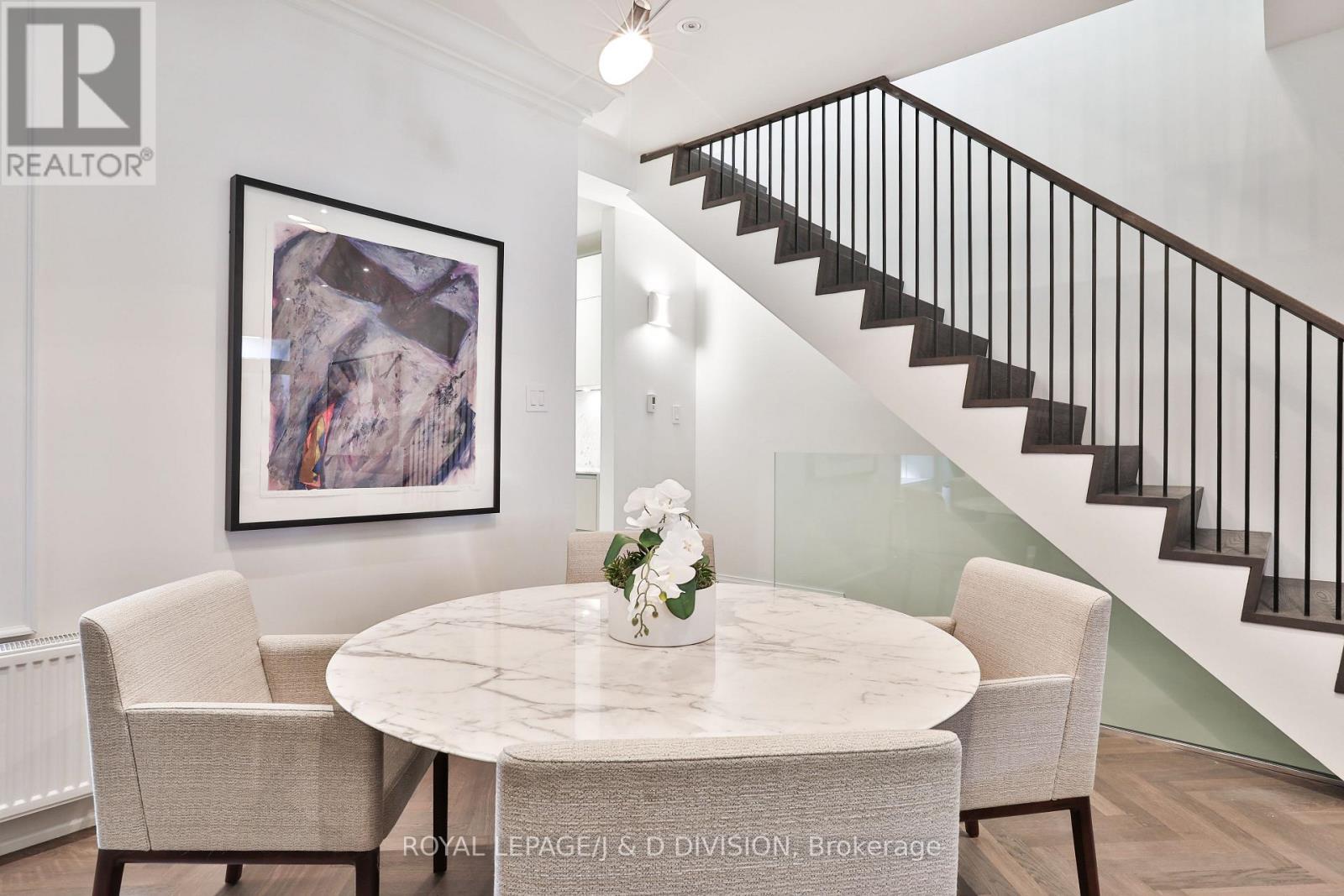 












69 SULLIVAN STREET

,
Toronto,




Ontario
M5T1C2

