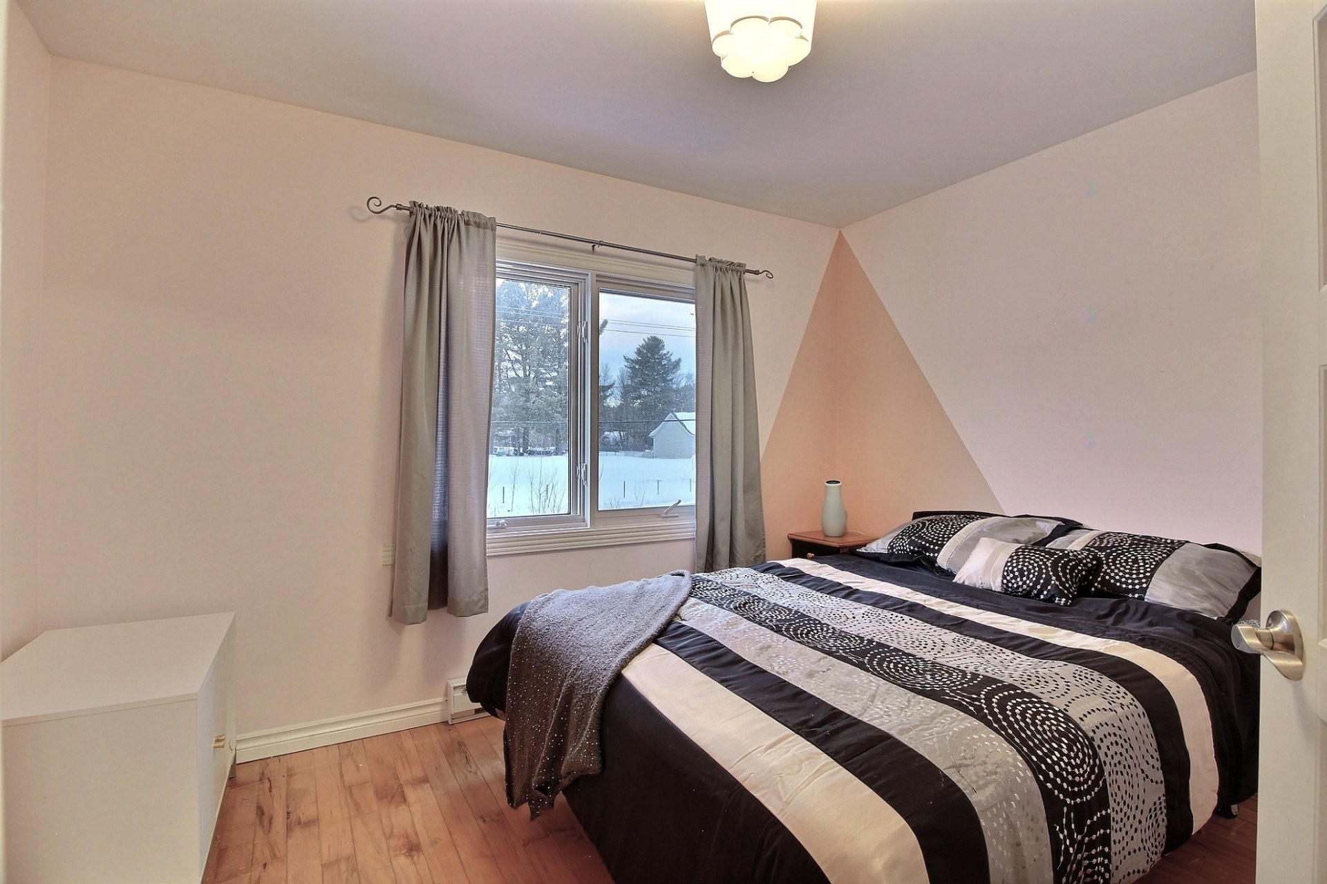 









1800


Route 337

,
Sainte-Julienne,




QC
J0K2T0

