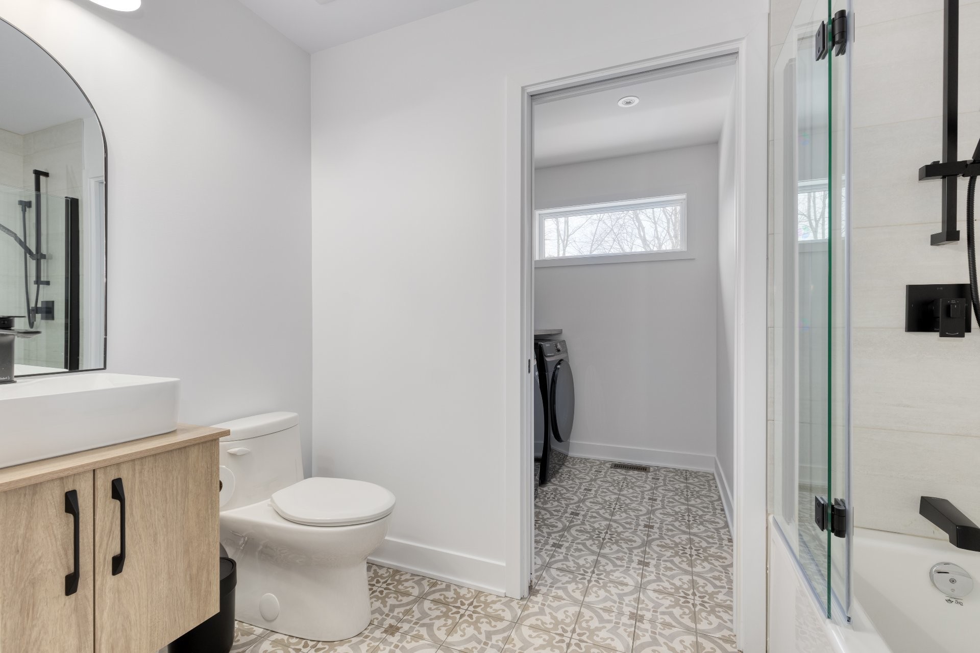 












Rue du Faubourg

,
Saint-Jérôme,




QC
J5L0H9

