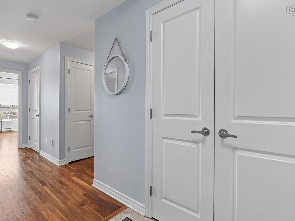 












306 77 Russell Lake

,
Dartmouth,




NS
B2W 6R8

