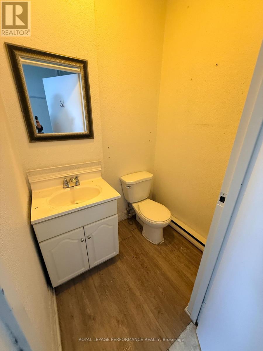 












1752 MONTREAL ROAD

,
Ottawa,




Ontario
K1J6N3

