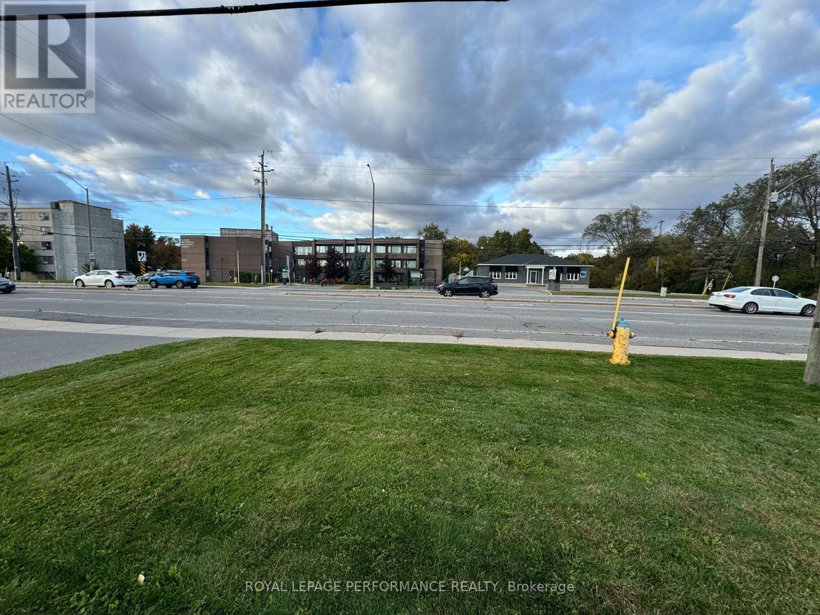 












1752 MONTREAL ROAD

,
Ottawa,




Ontario
K1J6N3

