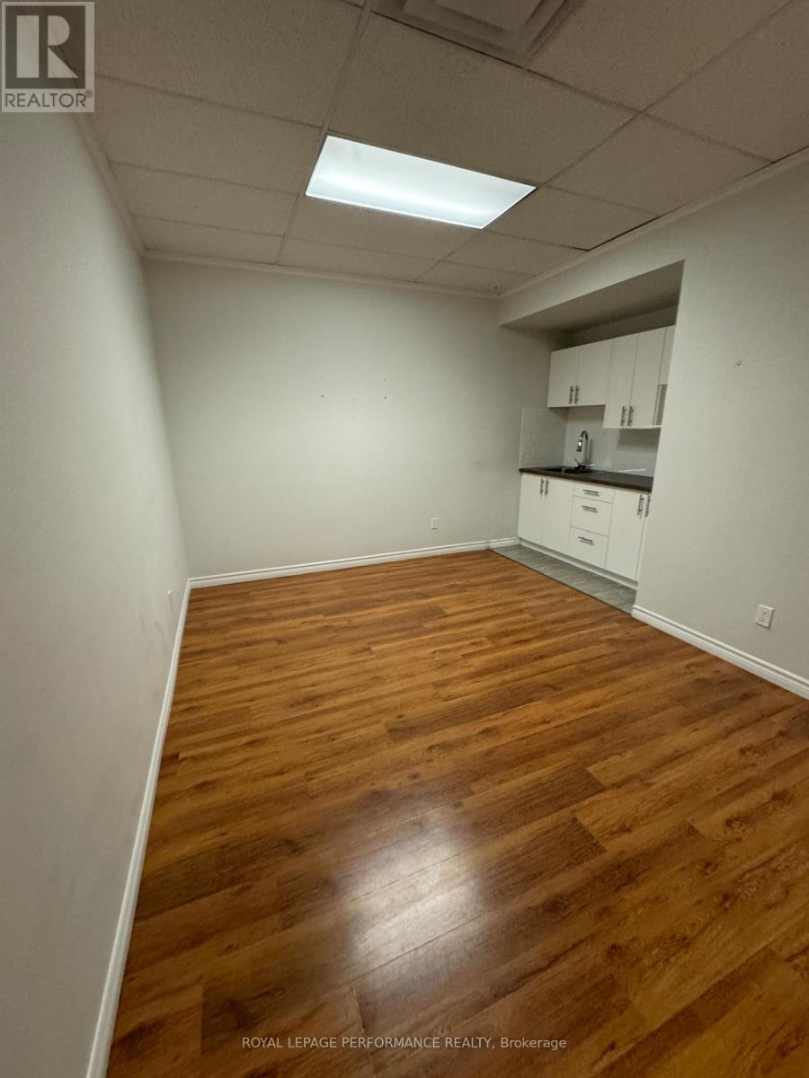 












1756 MONTREAL ROAD

,
Ottawa,




Ontario
K1J6N3

