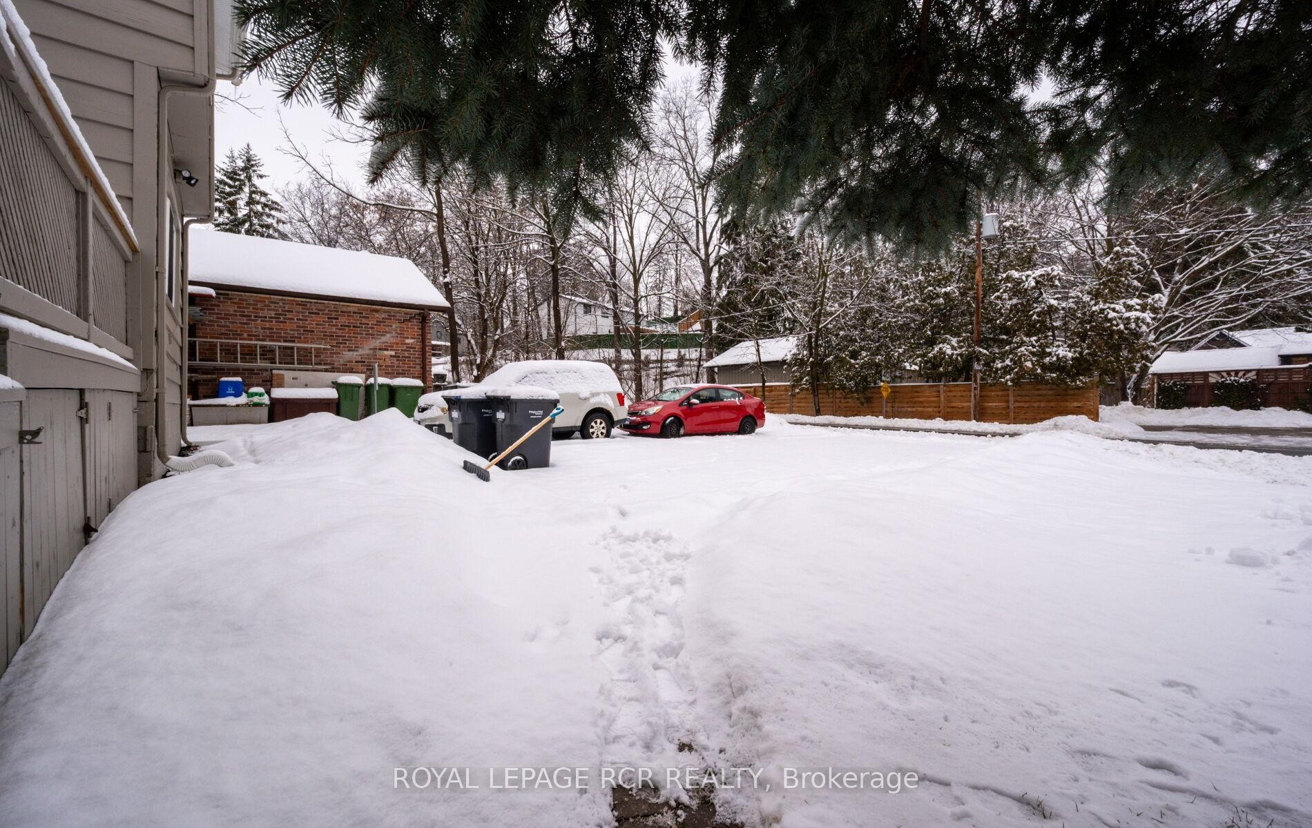 









69


King

Street West,
Caledon,




ON
L7E 1A2

