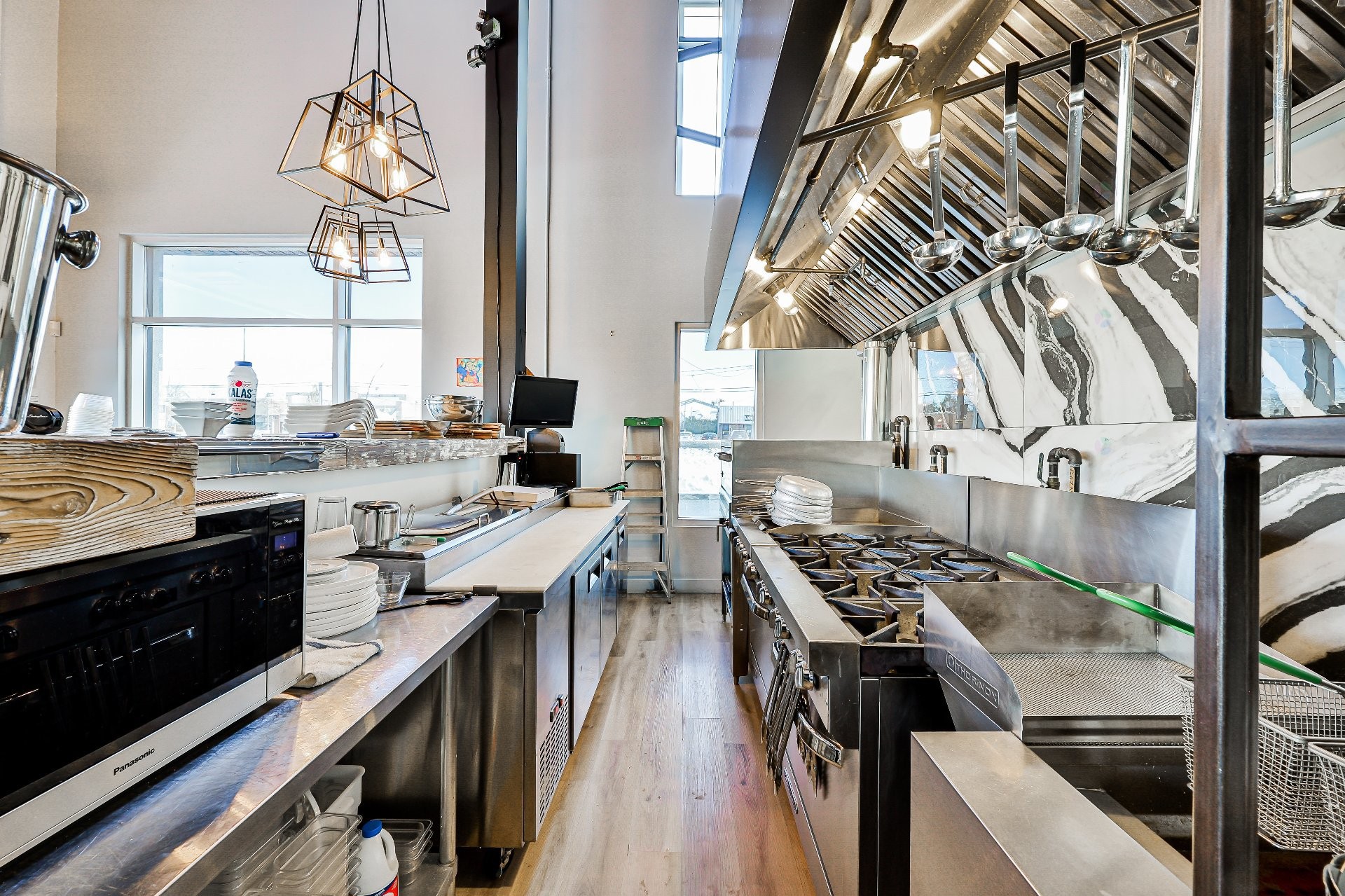 









1724


Ch. Gascon

,
Terrebonne (Terrebonne),




QC
J6X3A4

