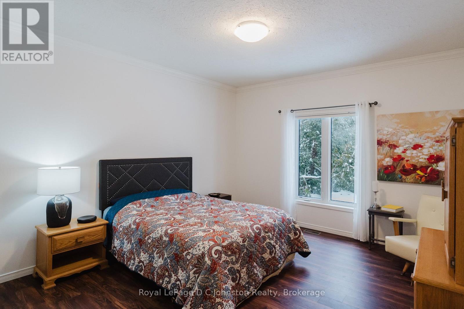 












60 MIRAMICHI BAY ROAD

,
Saugeen Shores,




Ontario
N0H2C6

