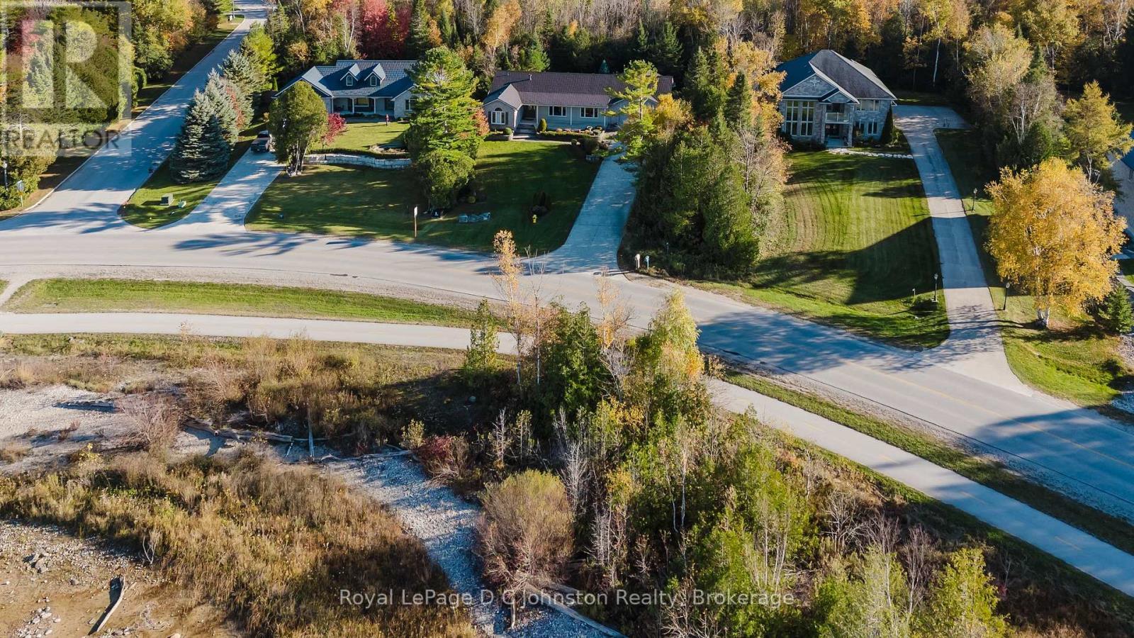 












60 MIRAMICHI BAY ROAD

,
Saugeen Shores,




Ontario
N0H2C6

