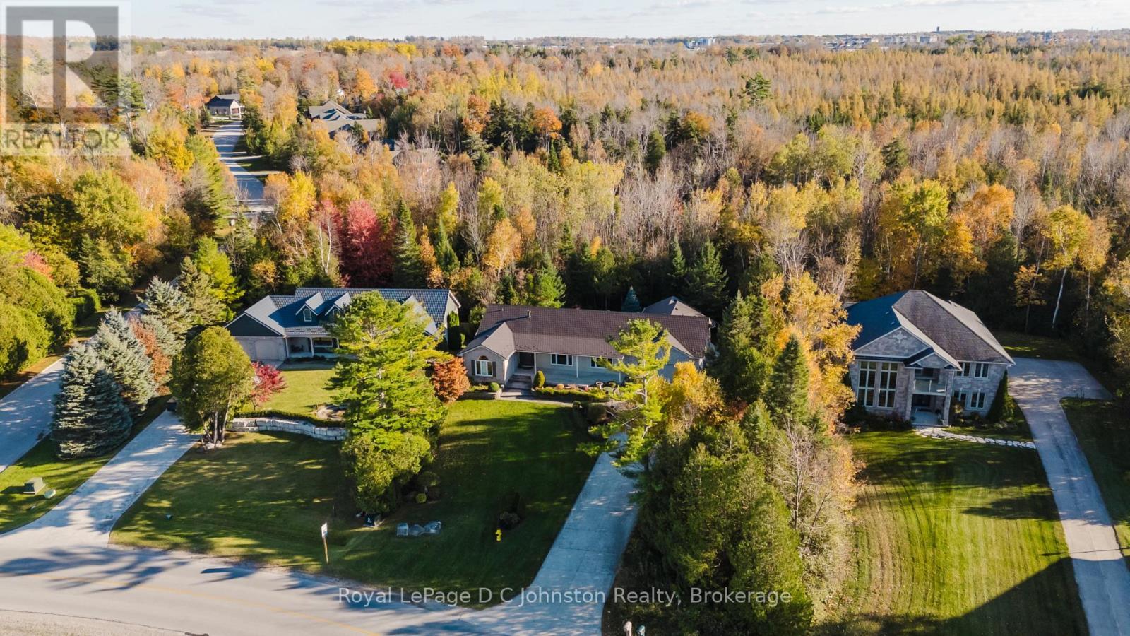 












60 MIRAMICHI BAY ROAD

,
Saugeen Shores,




Ontario
N0H2C6

