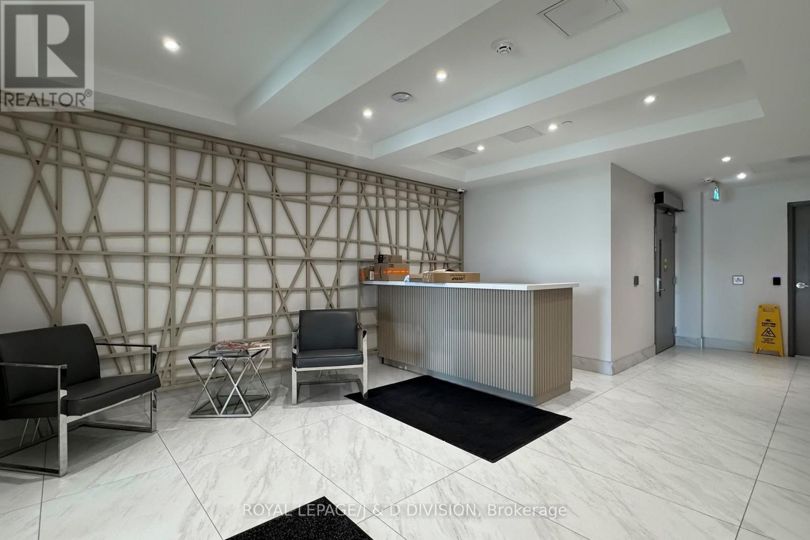 












411 - 55 CLARINGTON BOULEVARD

,
Clarington,




Ontario
L1C7J4

