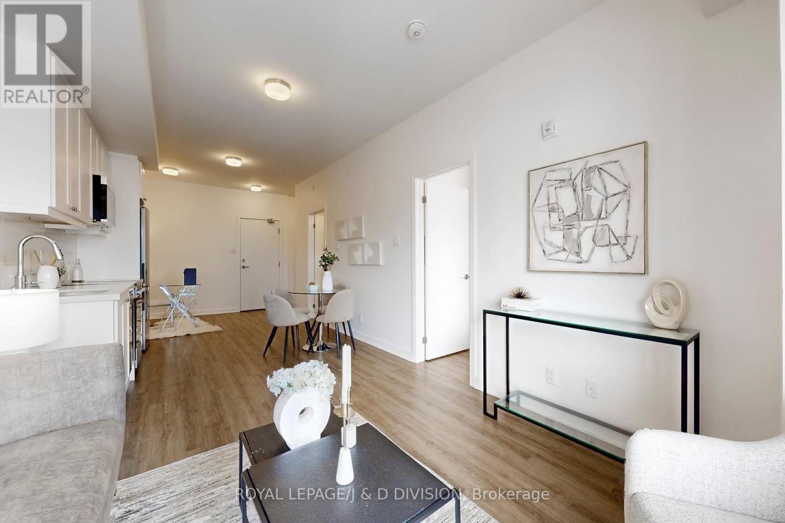 












411 - 55 CLARINGTON BOULEVARD

,
Clarington,




Ontario
L1C7J4

