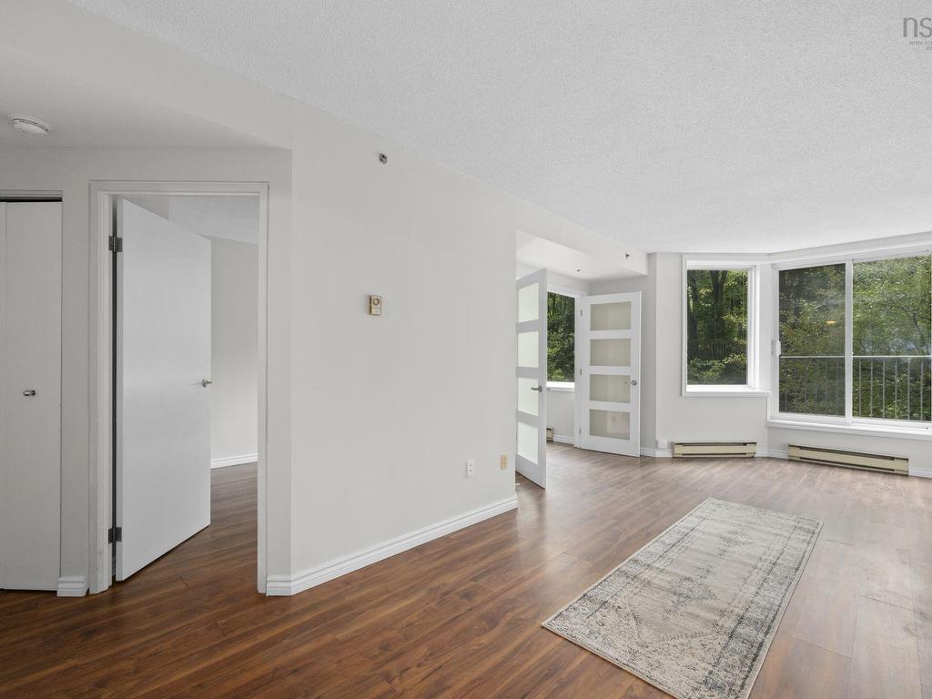 












208 1326 LOWER WATER Street

,
Halifax,




NS
B3J 3R3

