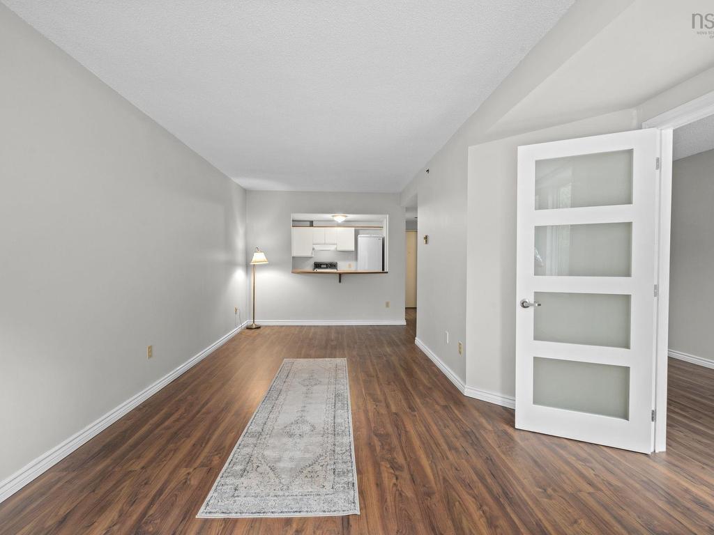 












208 1326 LOWER WATER Street

,
Halifax,




NS
B3J 3R3

