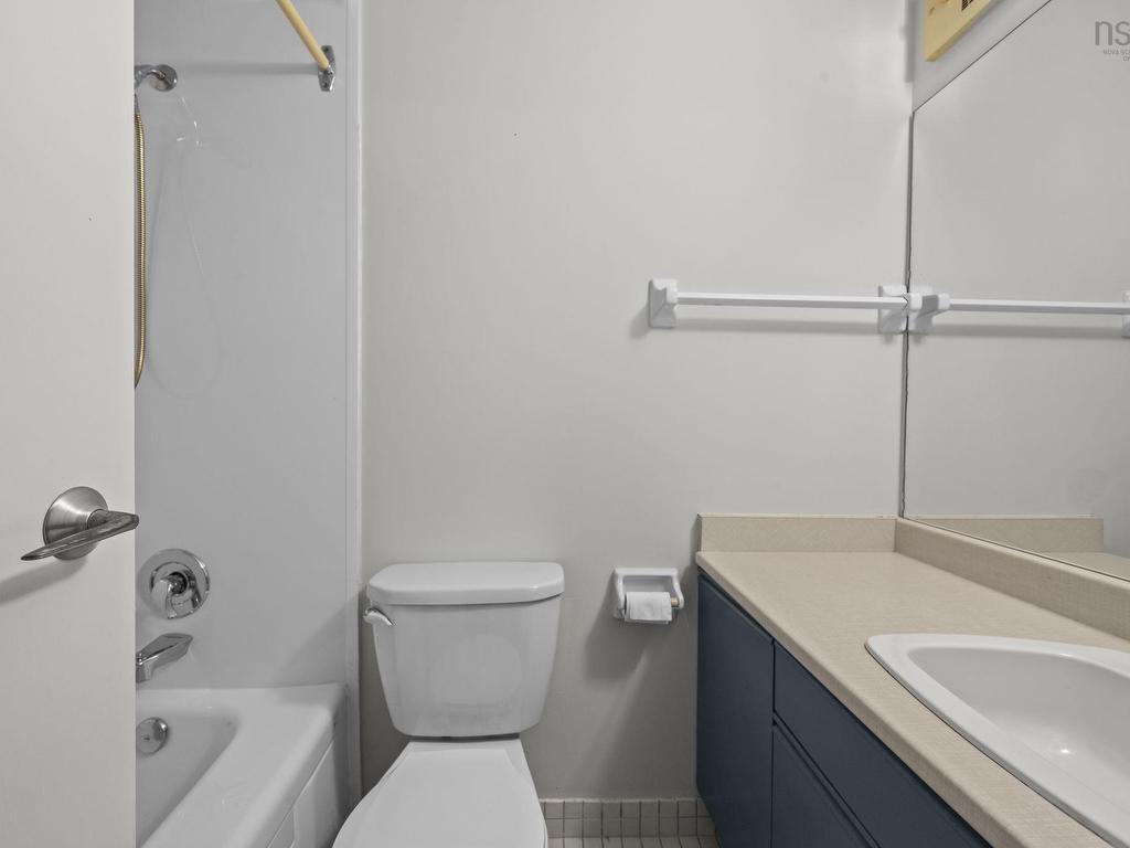 












208 1326 LOWER WATER Street

,
Halifax,




NS
B3J 3R3

