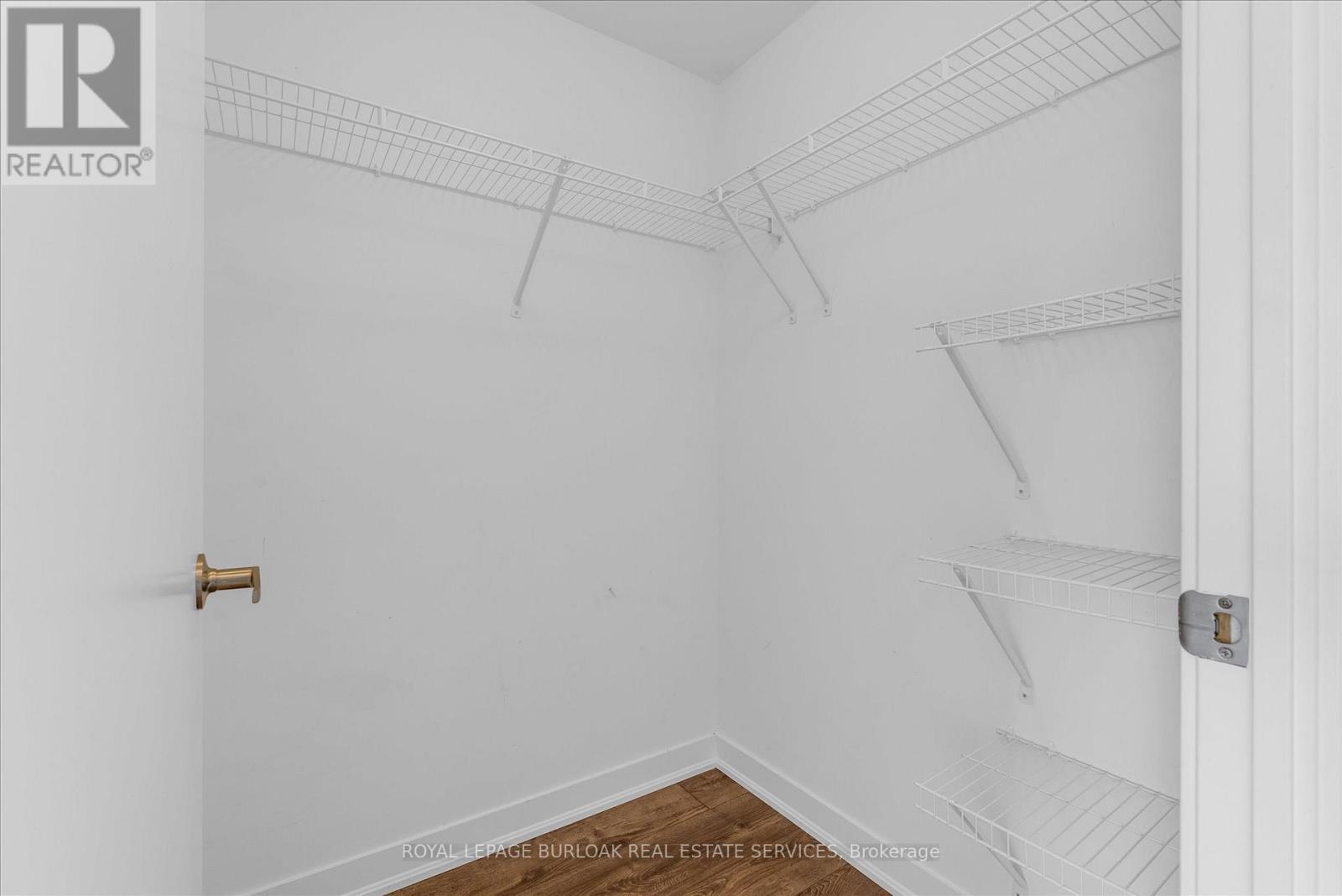 












612 - 550 NORTH SERVICE ROAD N

,
Grimsby,




Ontario
L3M4E8

