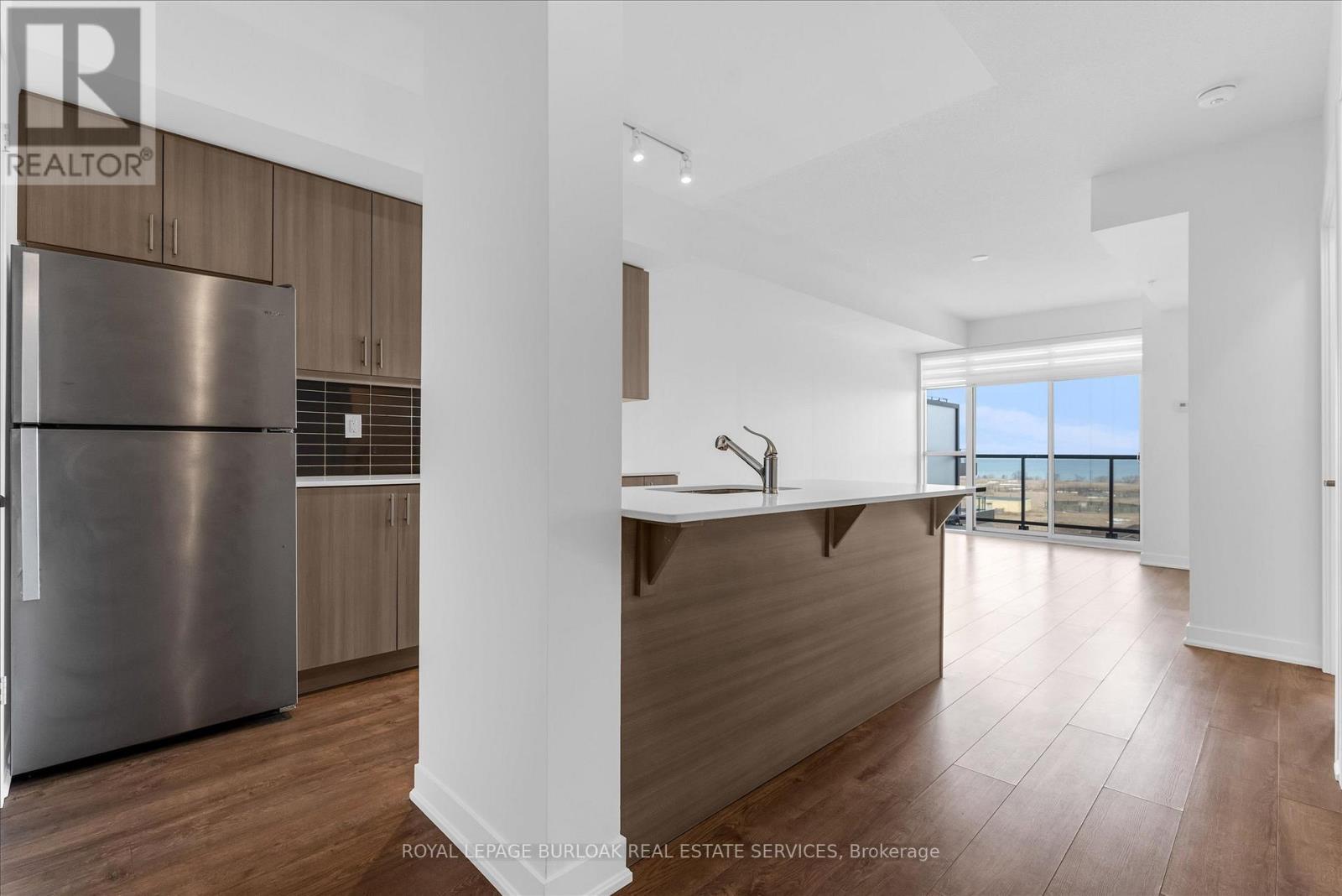 












612 - 550 NORTH SERVICE ROAD N

,
Grimsby,




Ontario
L3M4E8

