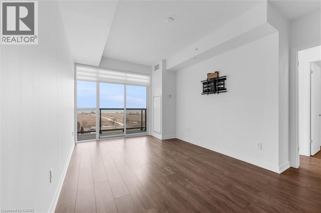 












550 NORTH SERVICE Road Unit# 612

,
Grimsby,




Ontario
L3M4E8

