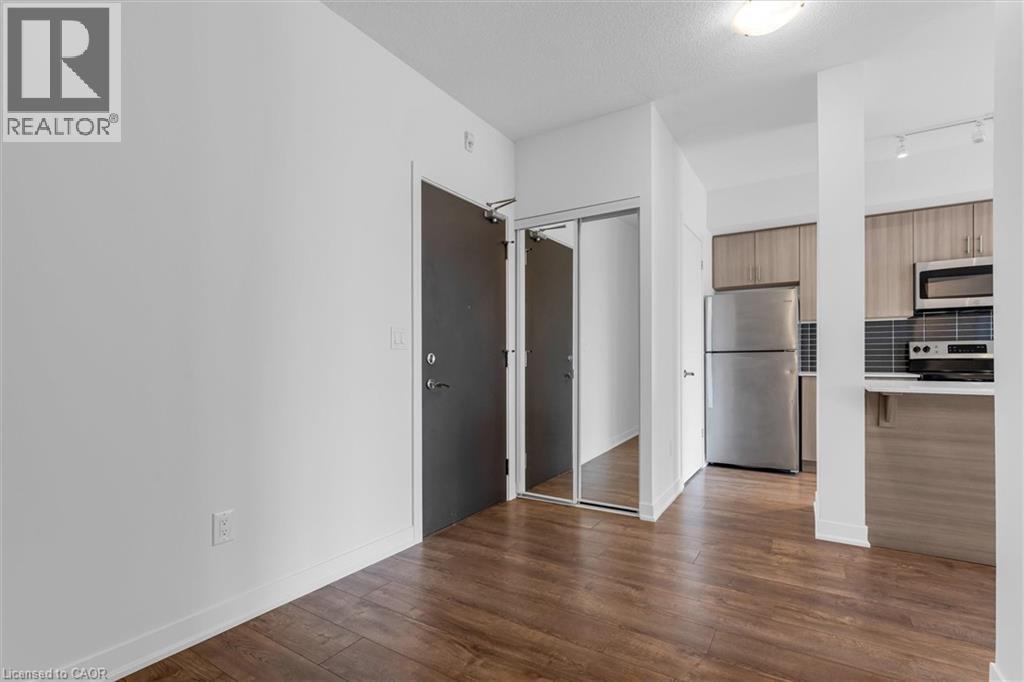 












550 NORTH SERVICE Road Unit# 612

,
Grimsby,




Ontario
L3M4E8

