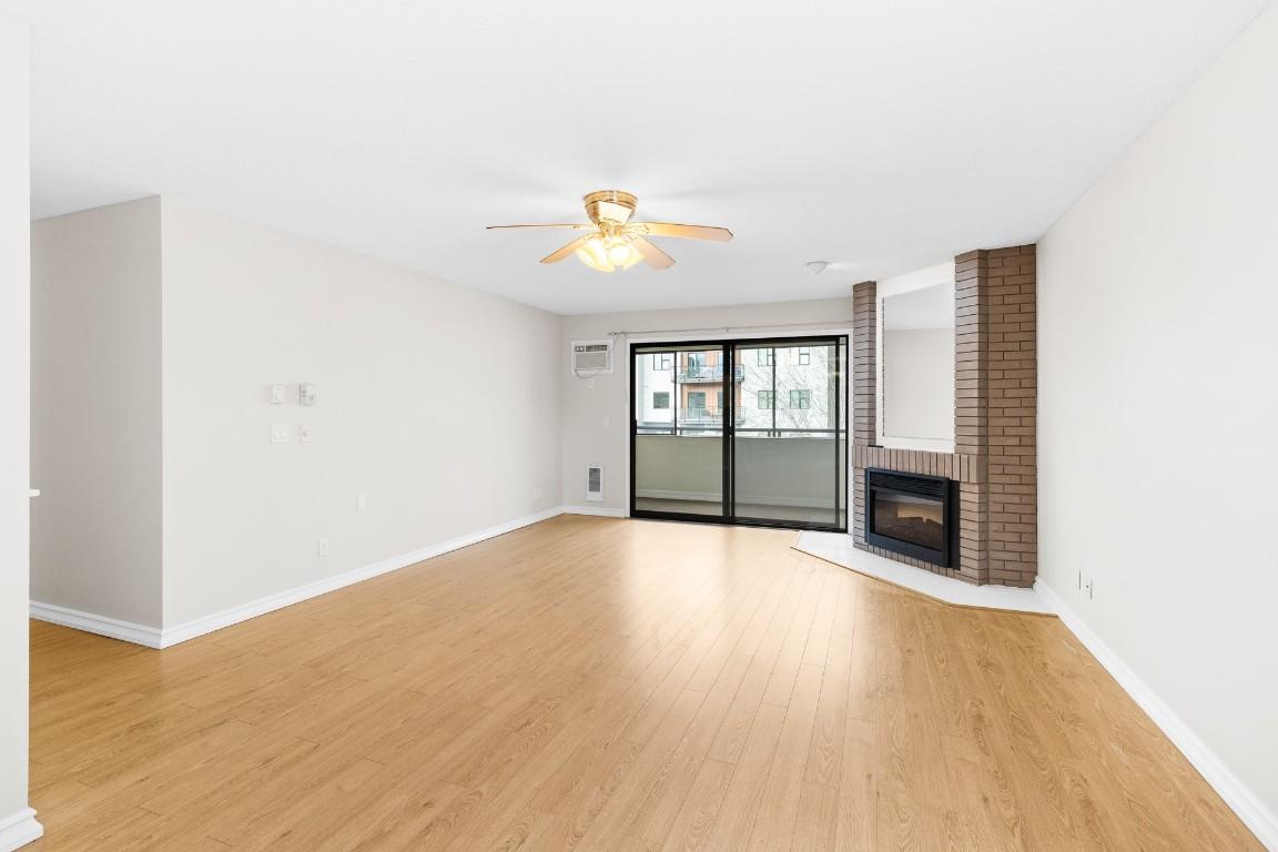 









1490B


Gordon

Drive, 304,
Kelowna,




BC
V1Y 3G5

