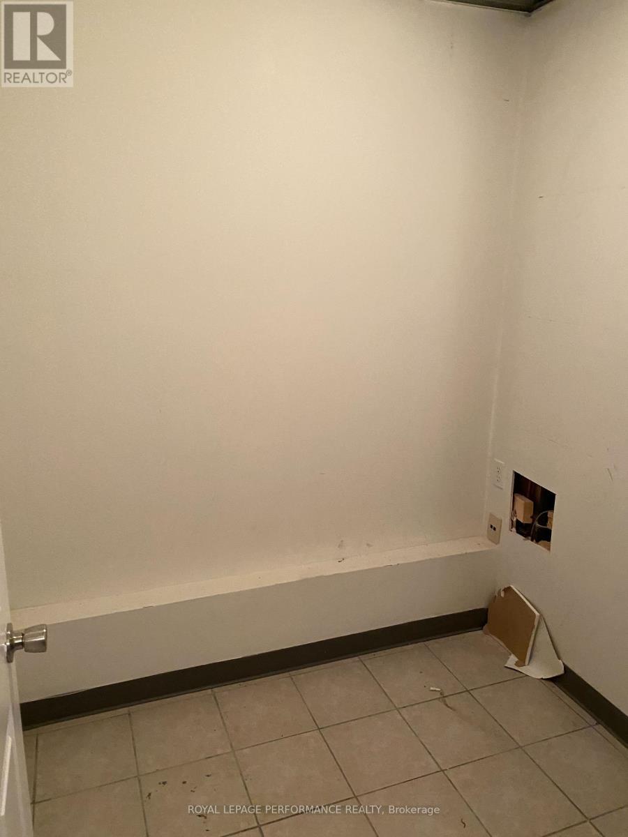 












1750 MONTREAL ROAD

,
Ottawa,




Ontario
K1J6N3

