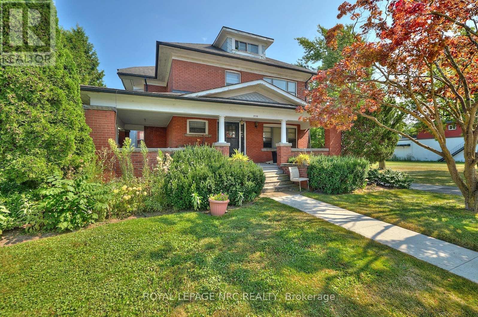 












3758 MAIN STREET

,
Niagara Falls (Chippawa),




Ontario
L2G6B2

