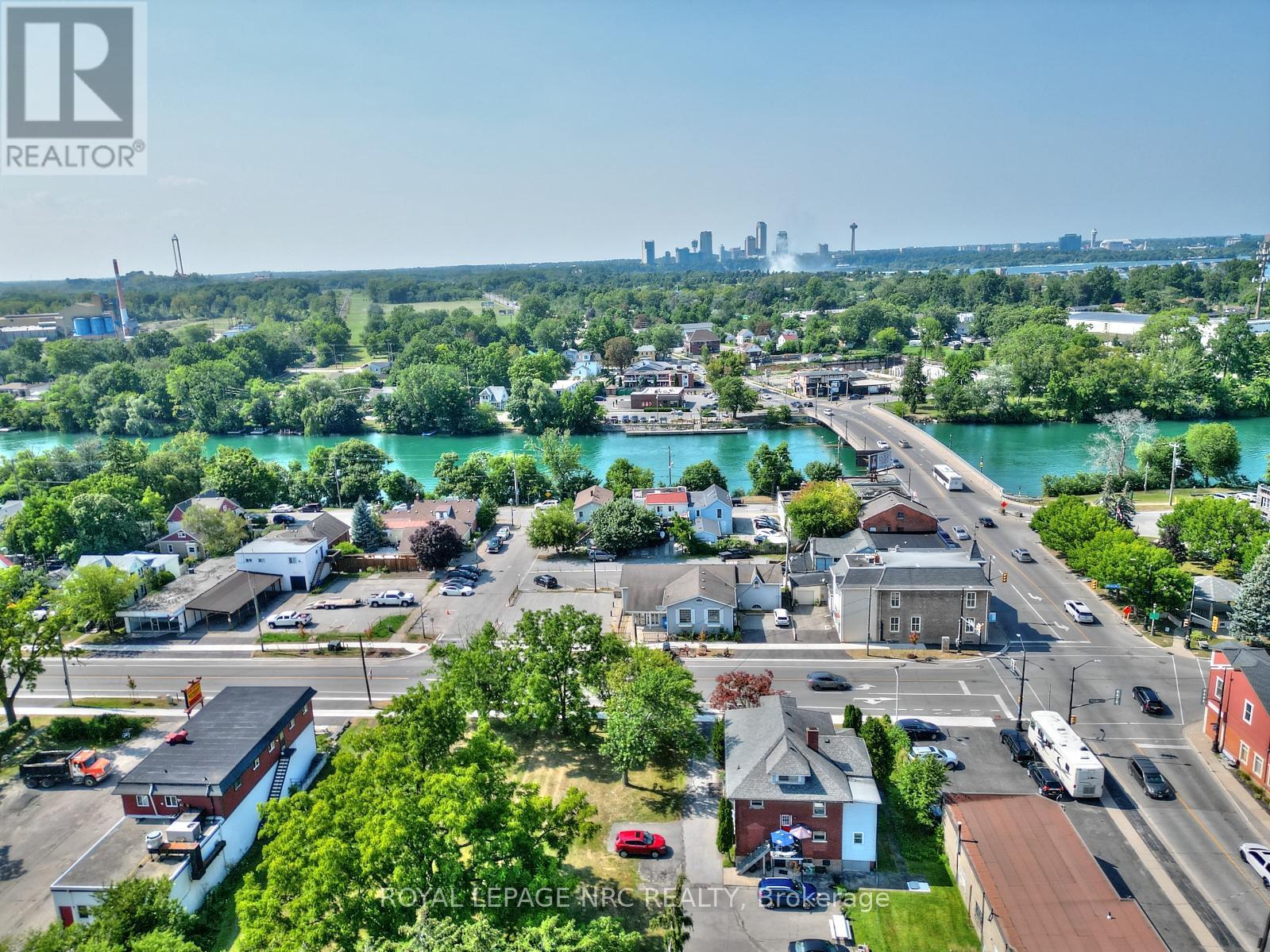 












3758 MAIN STREET

,
Niagara Falls (Chippawa),




Ontario
L2G6B2

