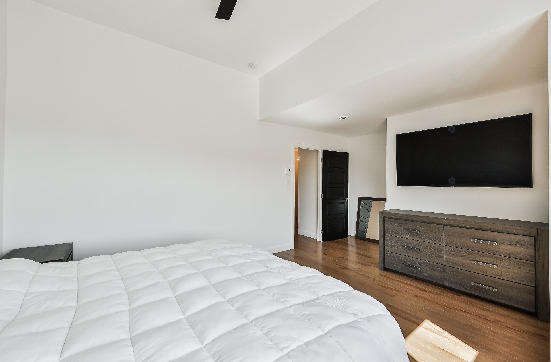 









372


Rue du Tonnelier

,
Saint-Jérôme,




QC
J7Y0R4

