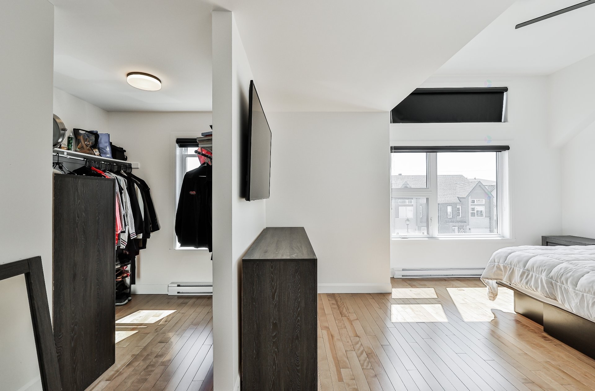 









372


Rue du Tonnelier

,
Saint-Jérôme,




QC
J7Y0R4

