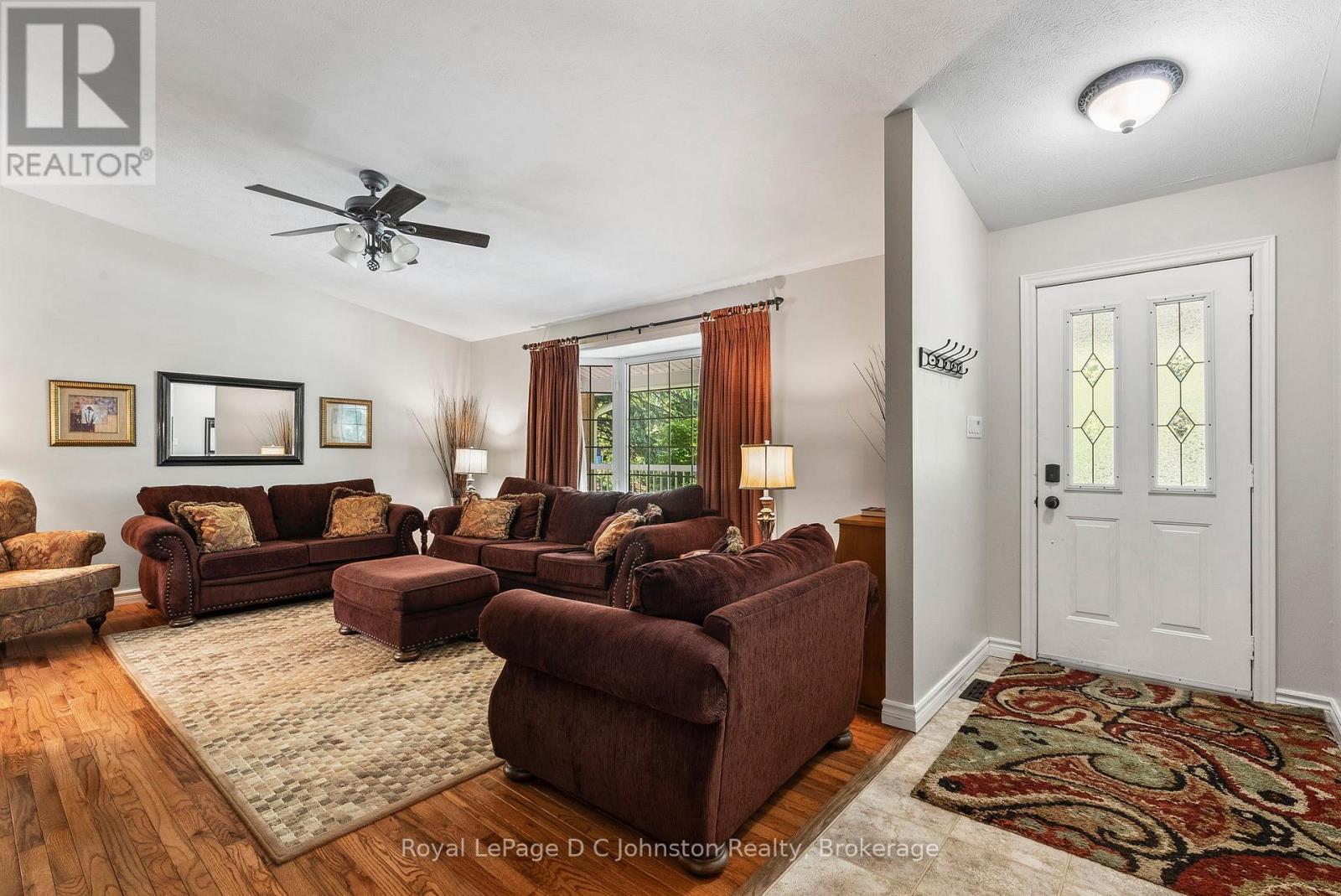 












10 MITCHELL LANE

,
Saugeen Shores,




Ontario
N0H2C1

