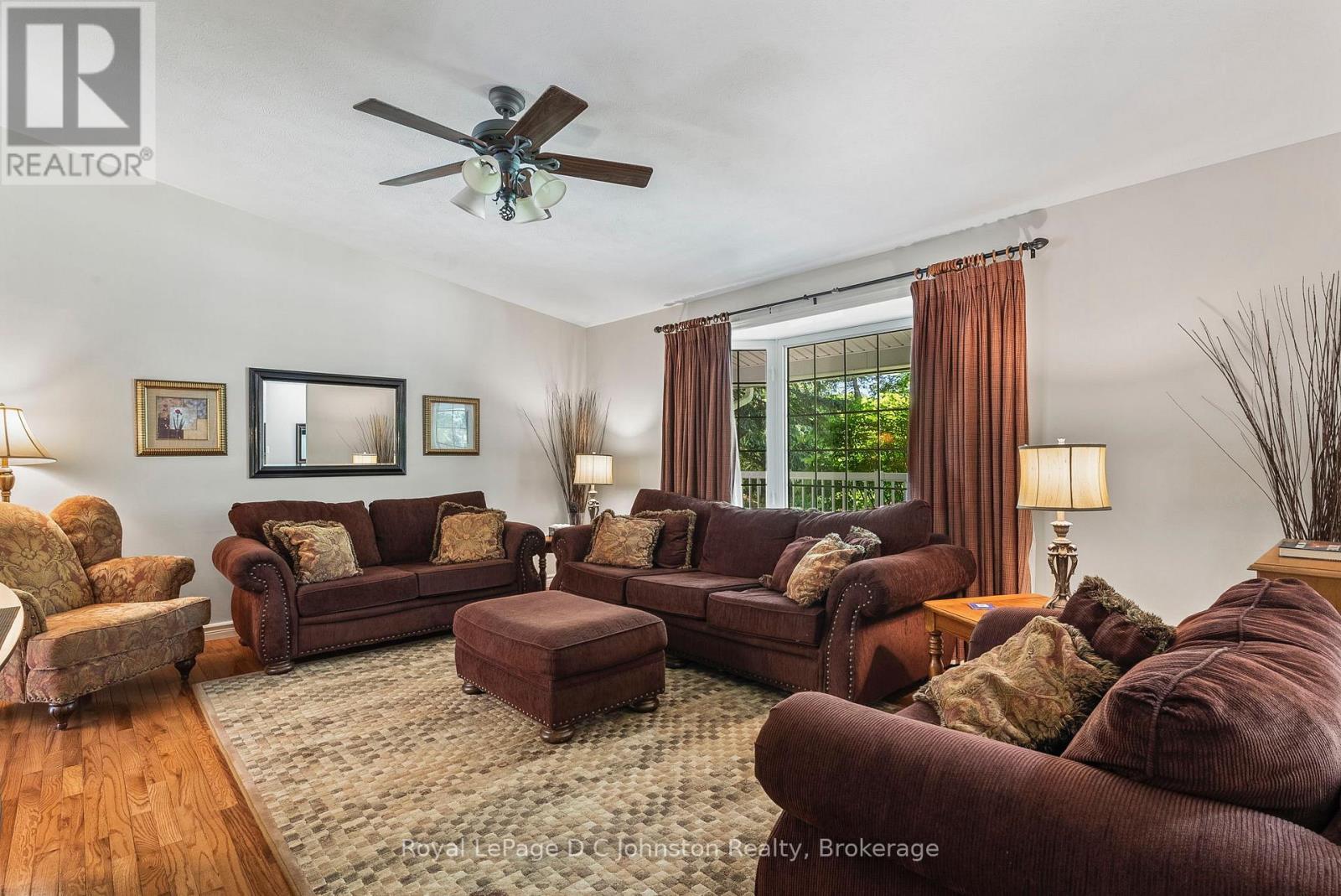 












10 MITCHELL LANE

,
Saugeen Shores,




Ontario
N0H2C1

