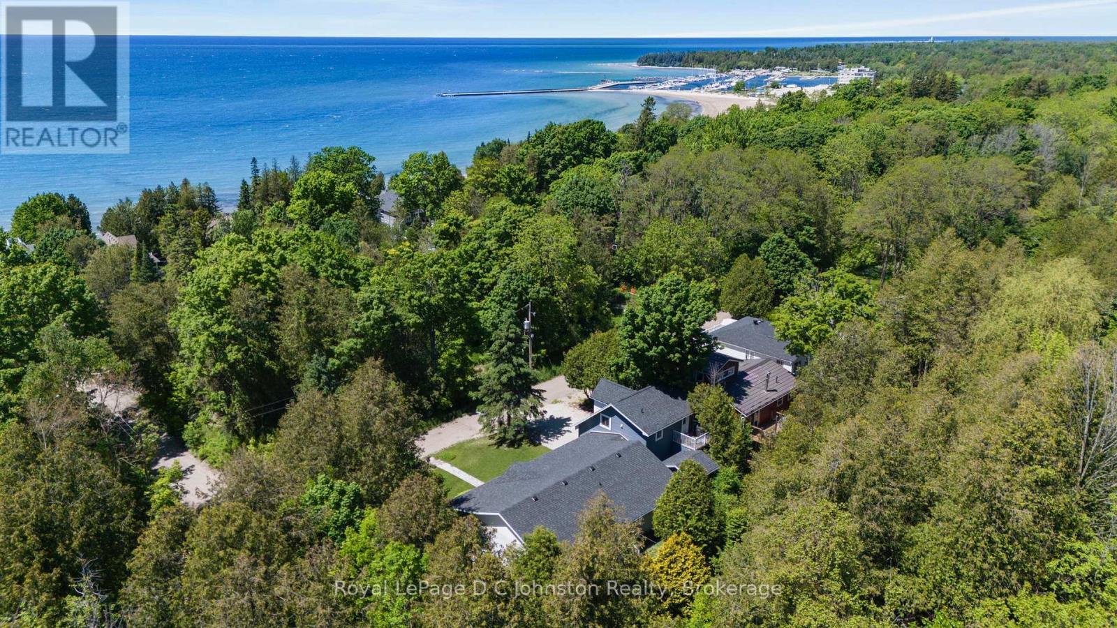 












10 MITCHELL LANE

,
Saugeen Shores,




Ontario
N0H2C1

