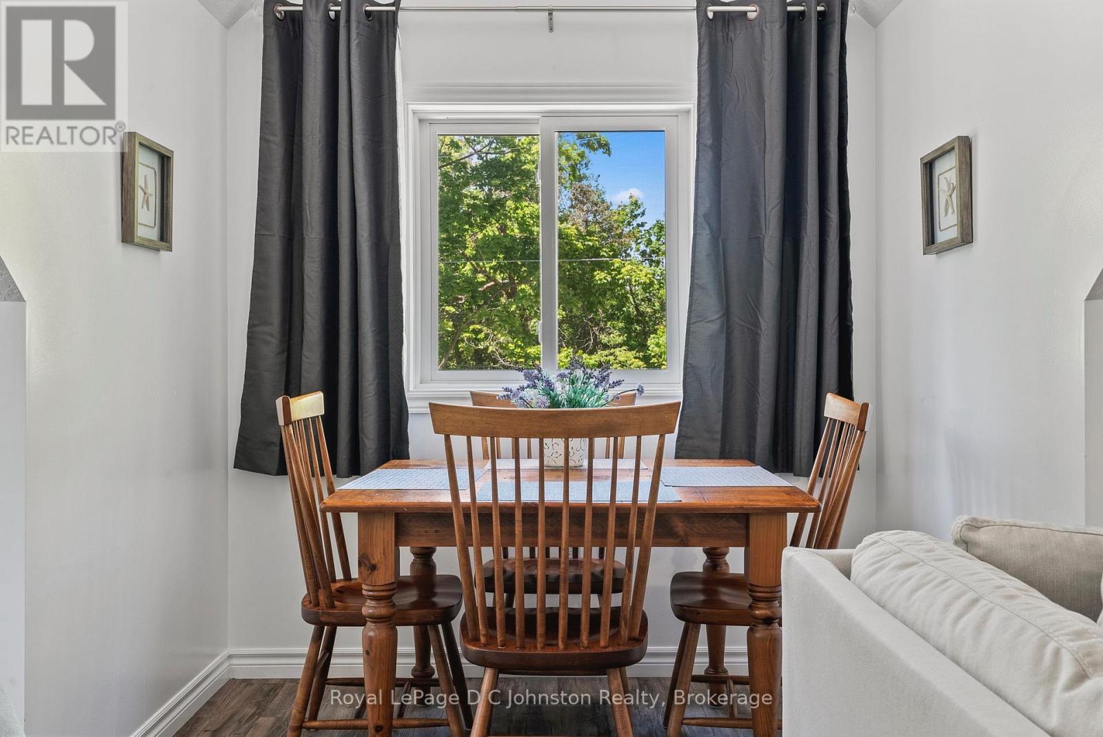 












10 MITCHELL LANE

,
Saugeen Shores,




Ontario
N0H2C1

